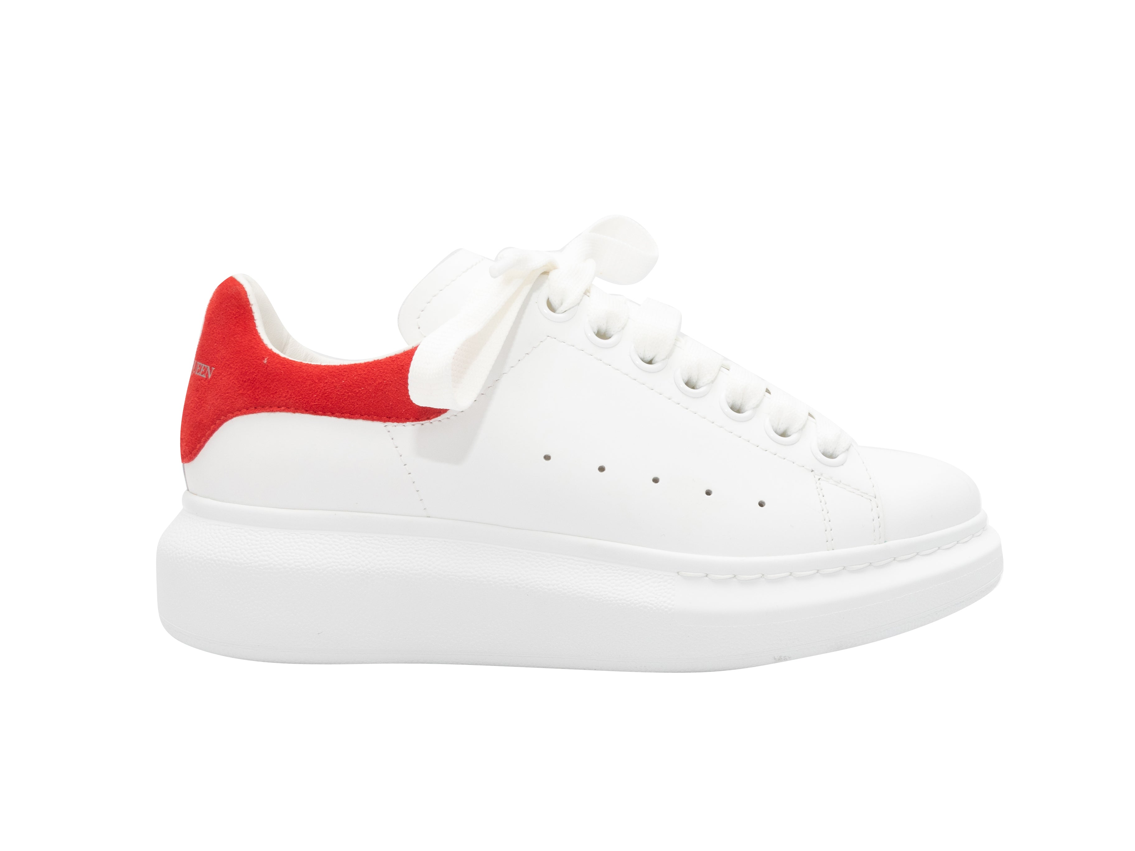 LOUIS VUITTON Time Out Sneaker White. Size 36.5
