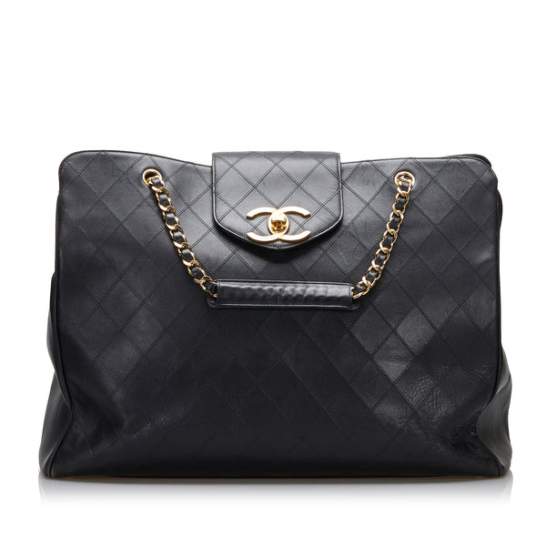 PRADA Handbag Saffiano Leather, Medium With Strap - clothing & accessories  - by owner - apparel sale - craigslist