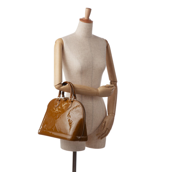 Vintage Louis Vuitton Alma, Women's Fashion, Bags & Wallets, Purses &  Pouches on Carousell