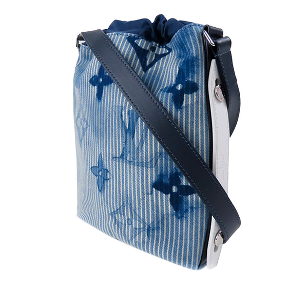 RvceShops Revival, Blue Louis Vuitton Monogram Unquarrelsome Outdoor Pouch Crossbody  Bag