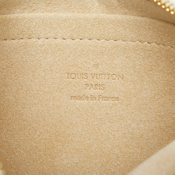 White Louis Vuitton Damier Azur Pochette Milla Trunks Labels MM Baguette, Louis Vuitton LV408