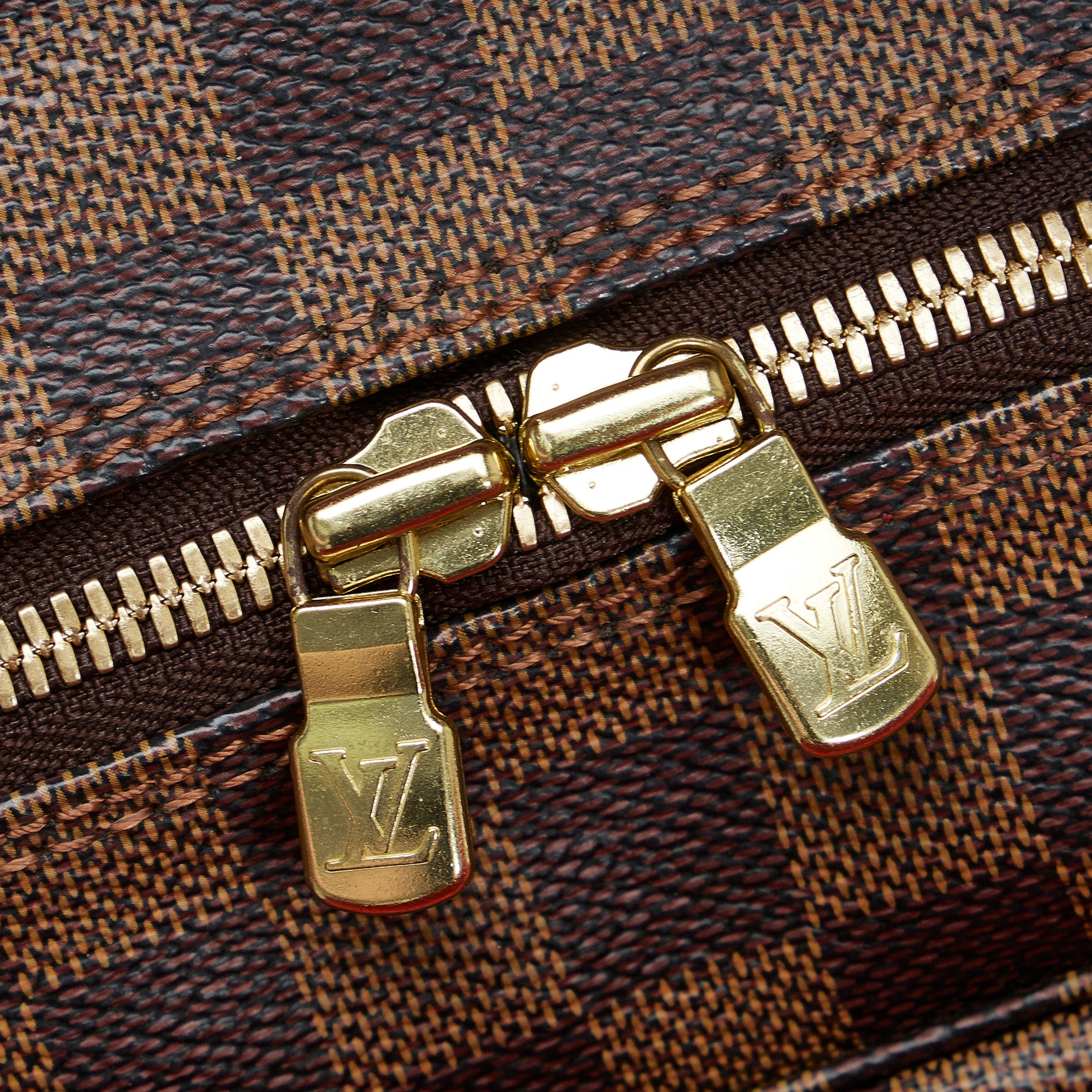 Louis Vuitton 2002 Pre-owned Damier Ebene Naviglio Crossbody Bag - Brown