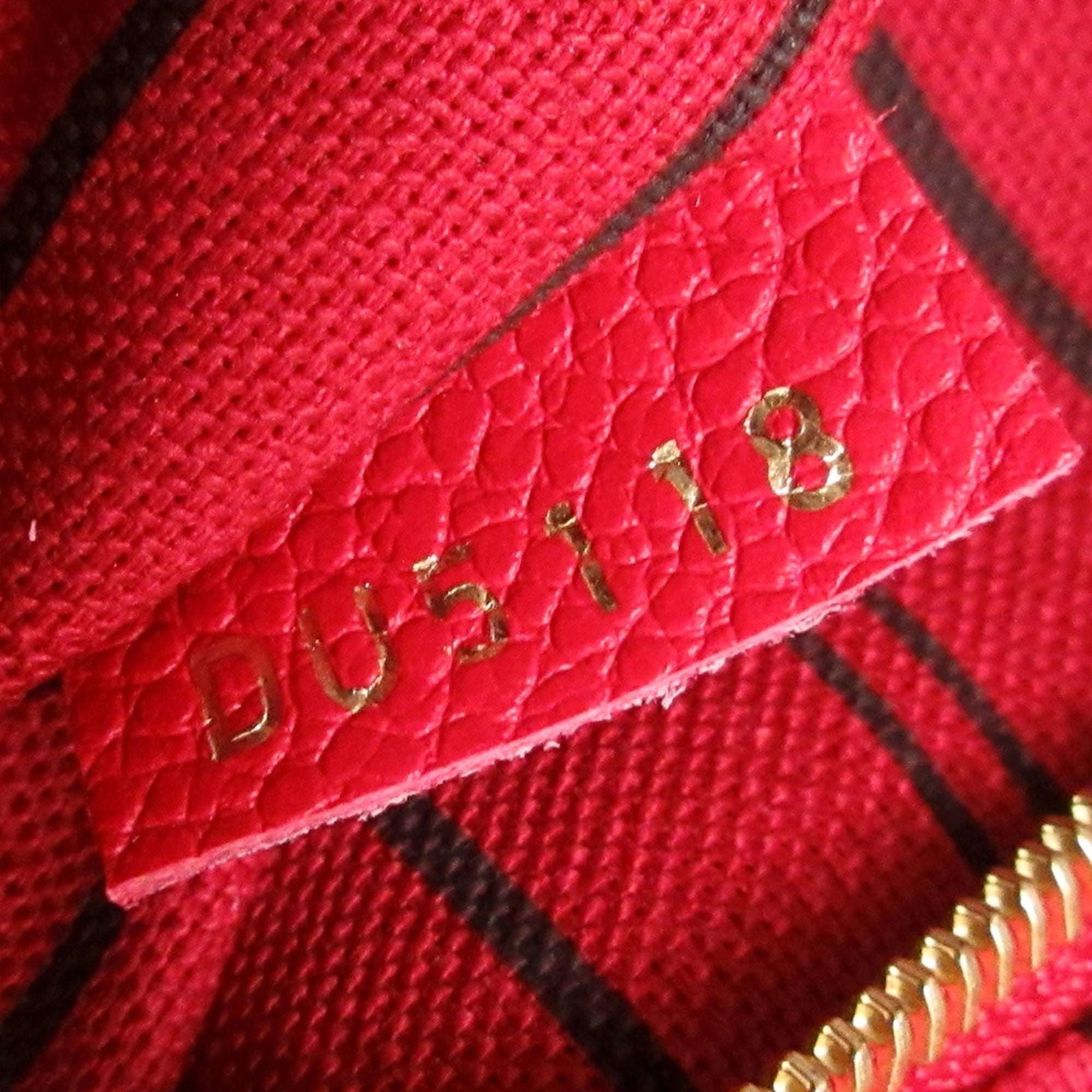 Louis Vuitton Red Monogram Empreinte Speedy Bandouliere 25 Leather  ref.941966 - Joli Closet