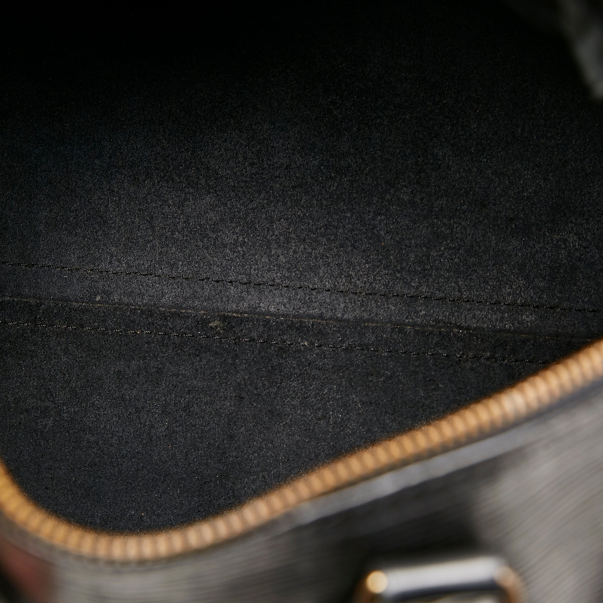 Black Louis Vuitton Epi Speedy 25 Bag – Designer Revival