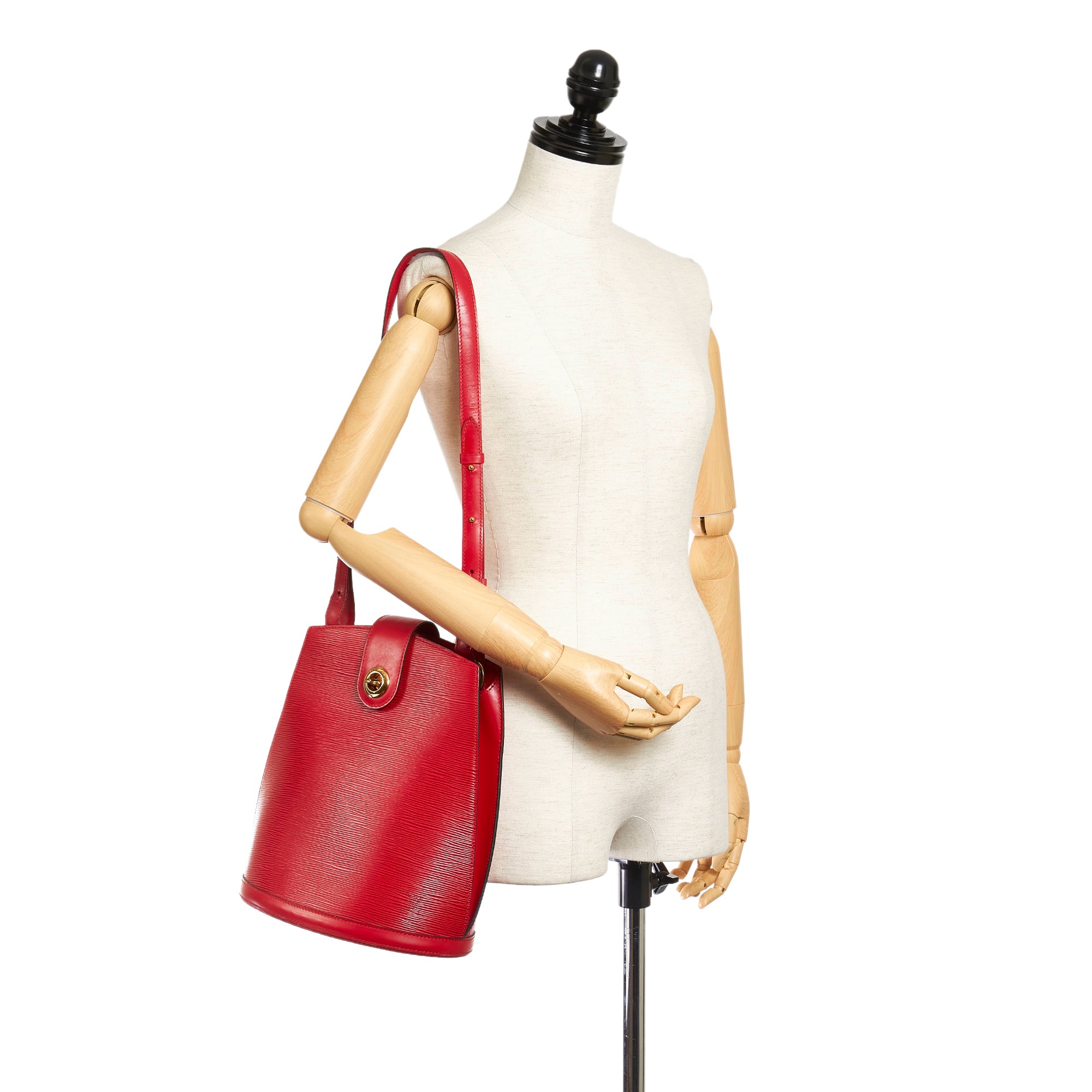 Red Louis Vuitton Epi Cluny Bag – Designer Revival