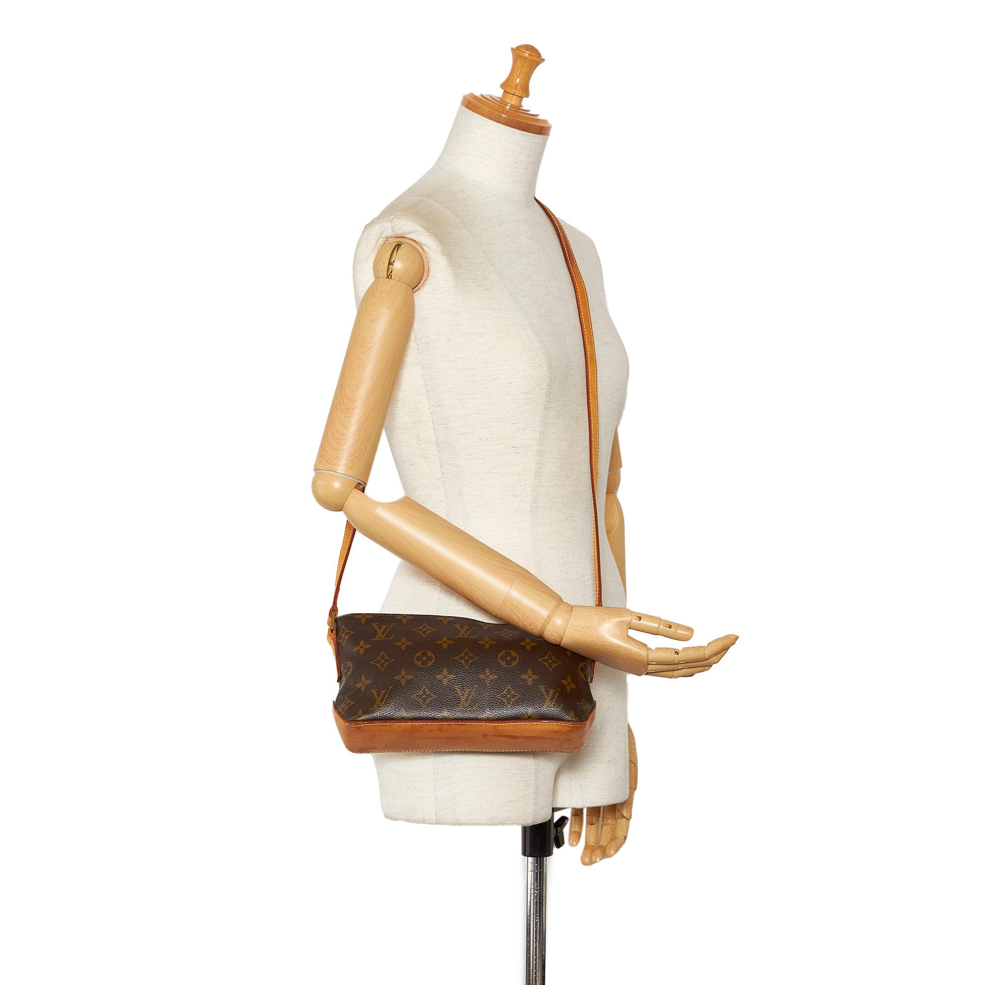 Louis Vuitton, Bags, Louis Vuitton Trotteur Vintage Brown Monogram Canvas  Cross Body Bag