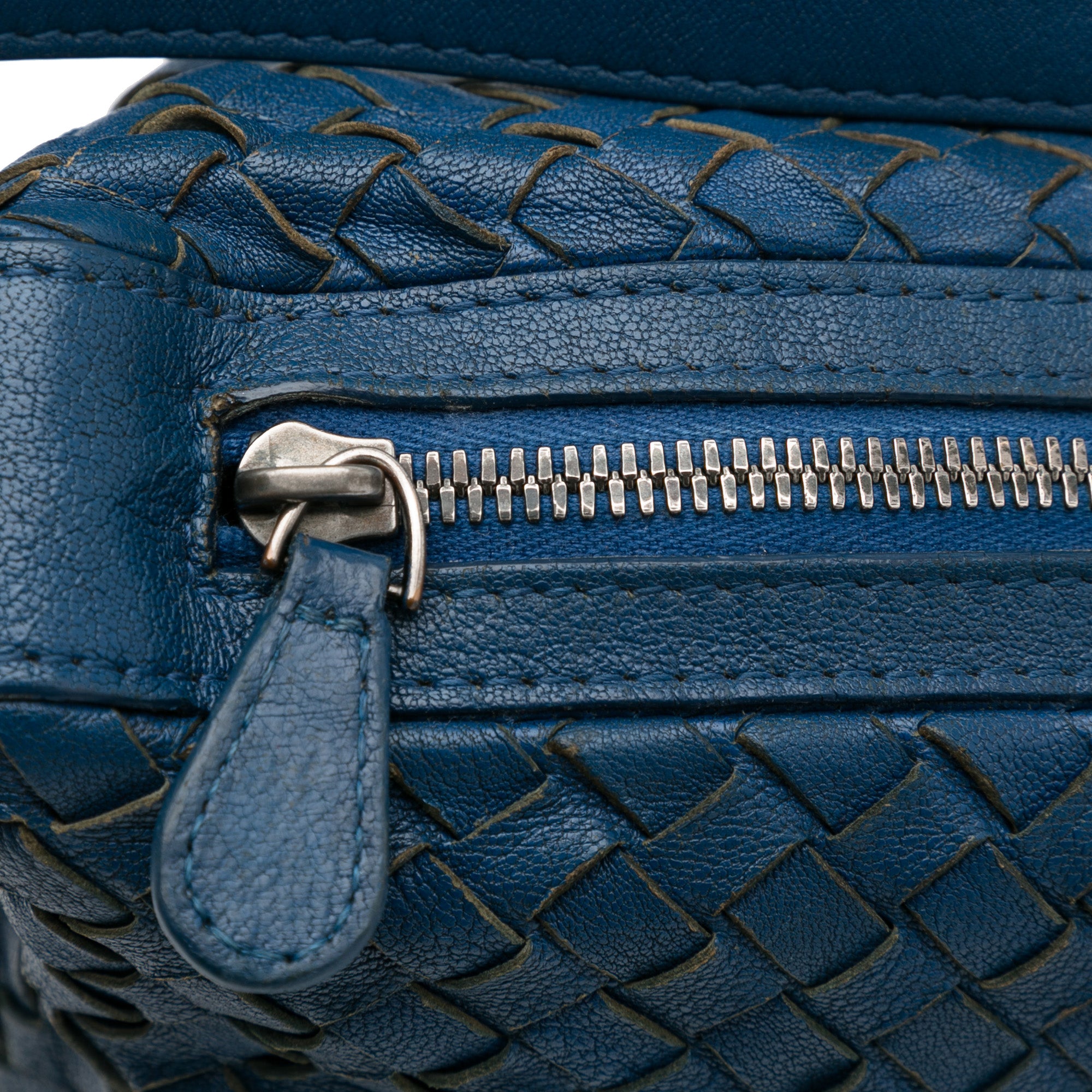 Bottega Veneta - Men - Intrecciato Leather Messenger Bag Blue