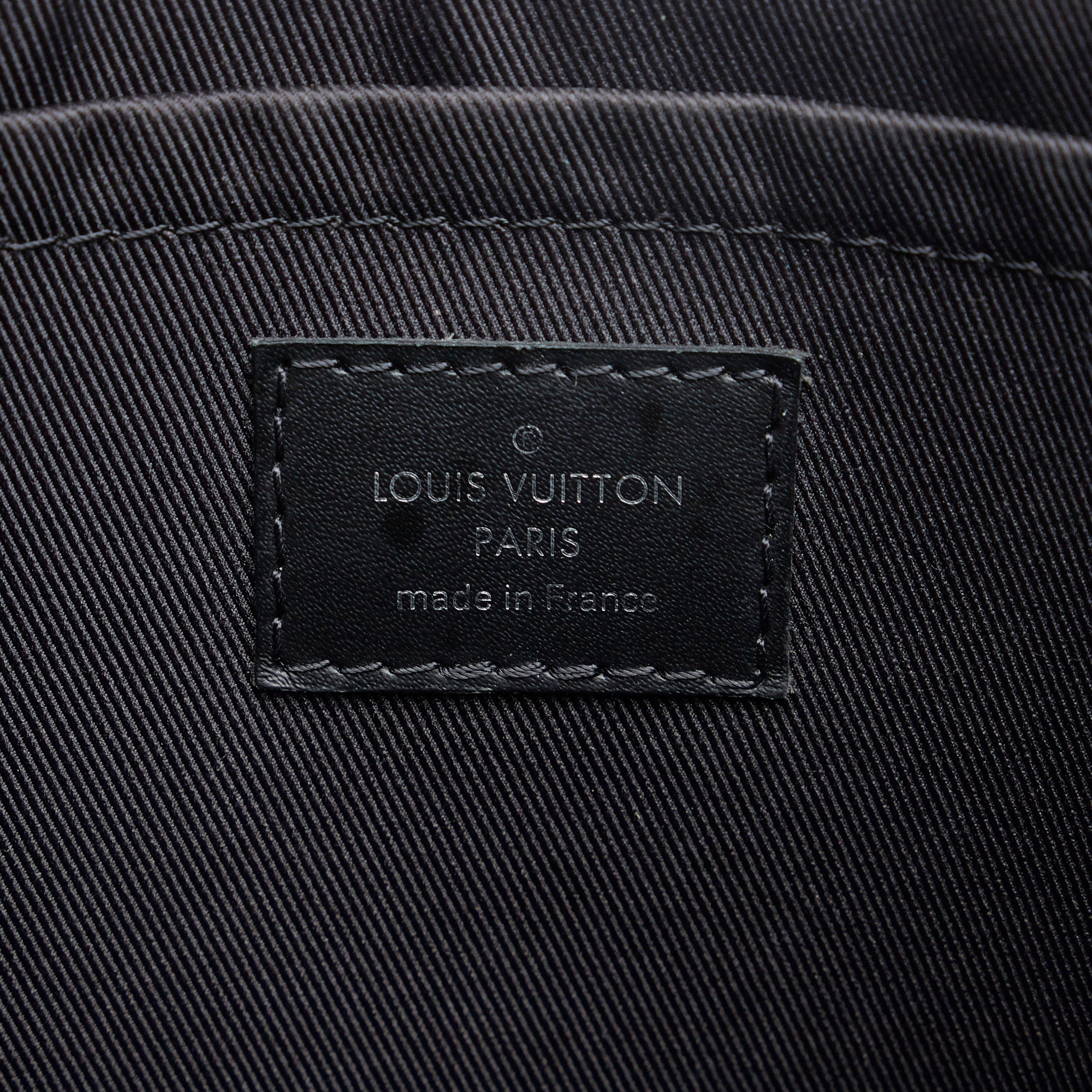 Black Louis Vuitton Monogram Eclipse Discovery Pochette GM Clutch Bag –  Designer Revival