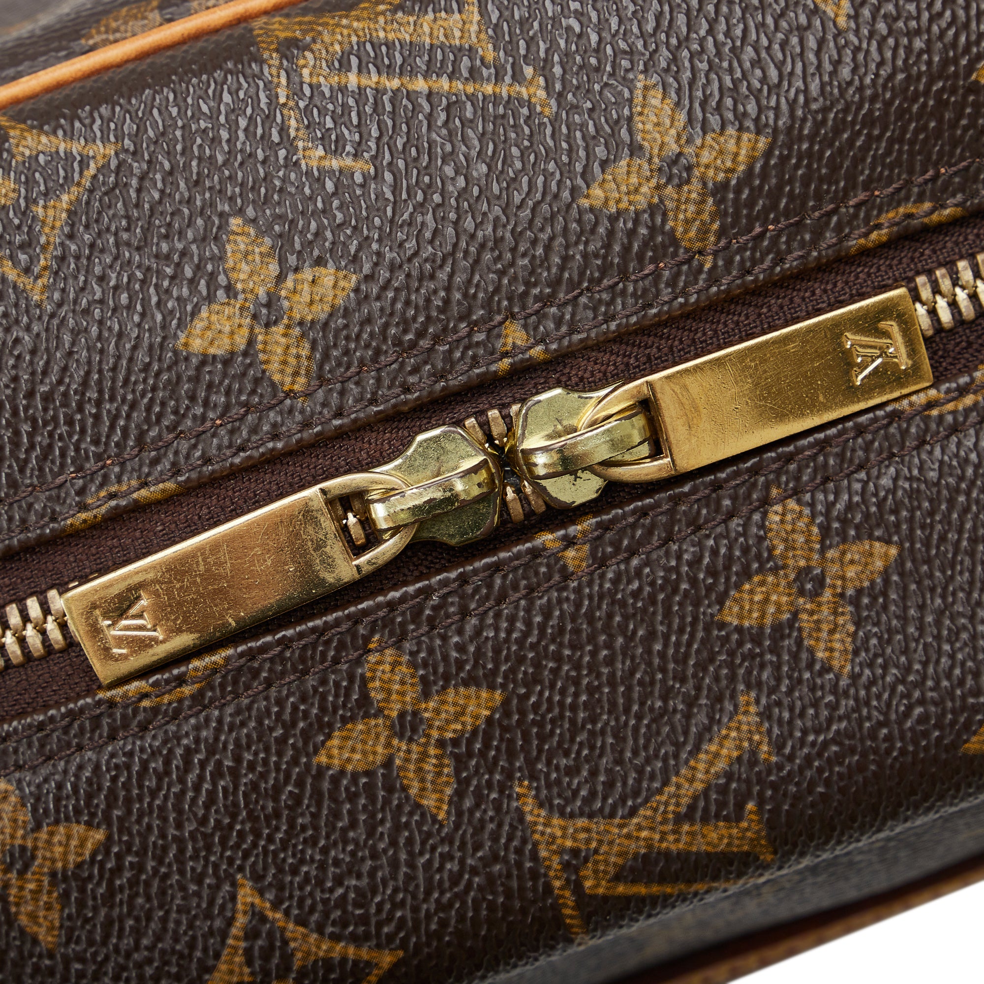 Louis-Vuitton Monogram-Cite MM Shoulder Bag