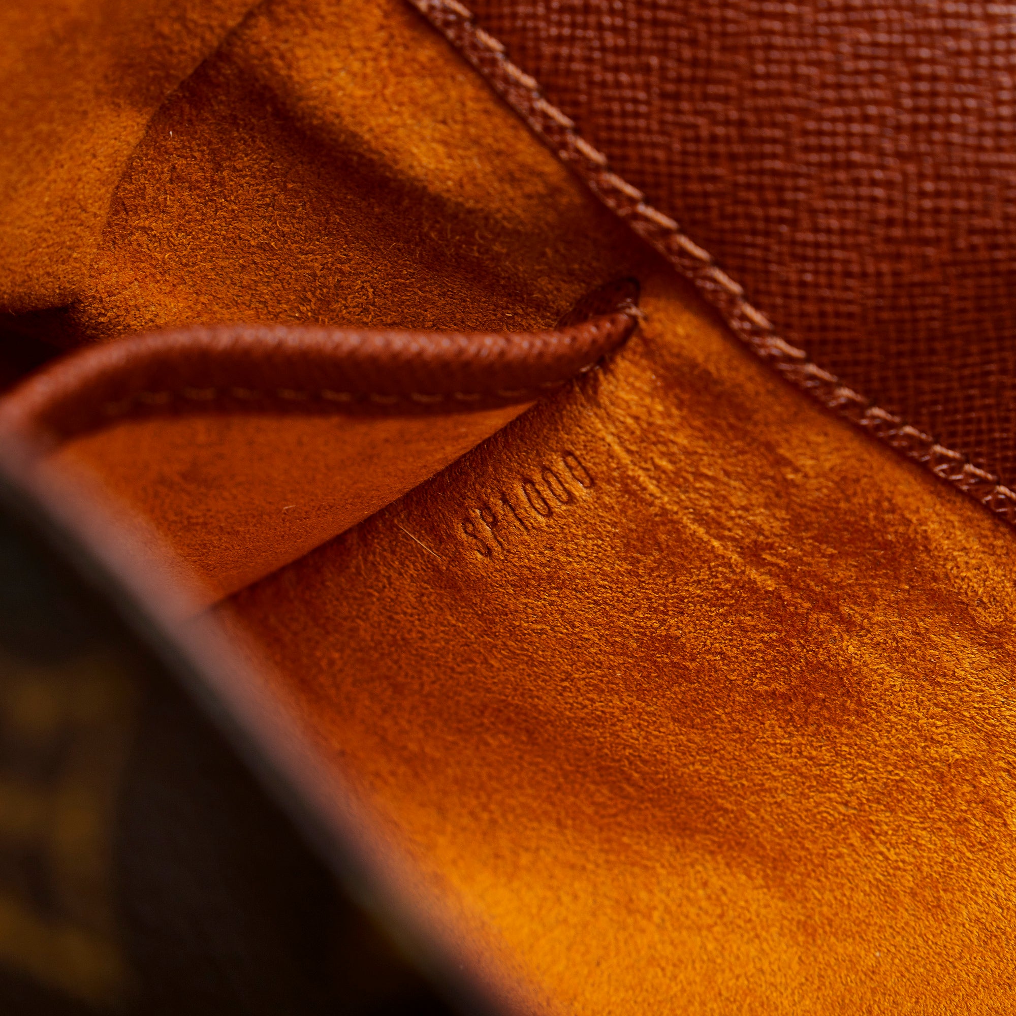 Louis Vuitton Musette Tango Short Strap Brown Cloth ref.833729 - Joli Closet