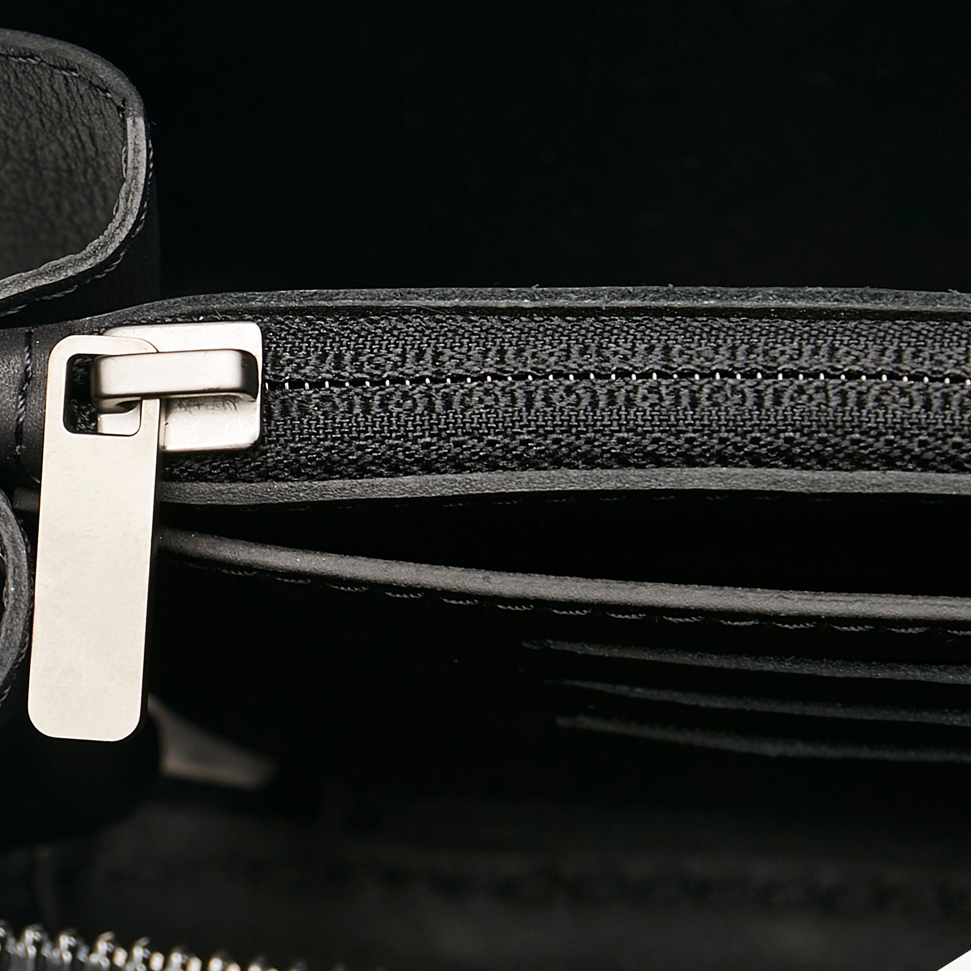Black Louis Vuitton Taurillion Monogram Horizon Clutch Bag