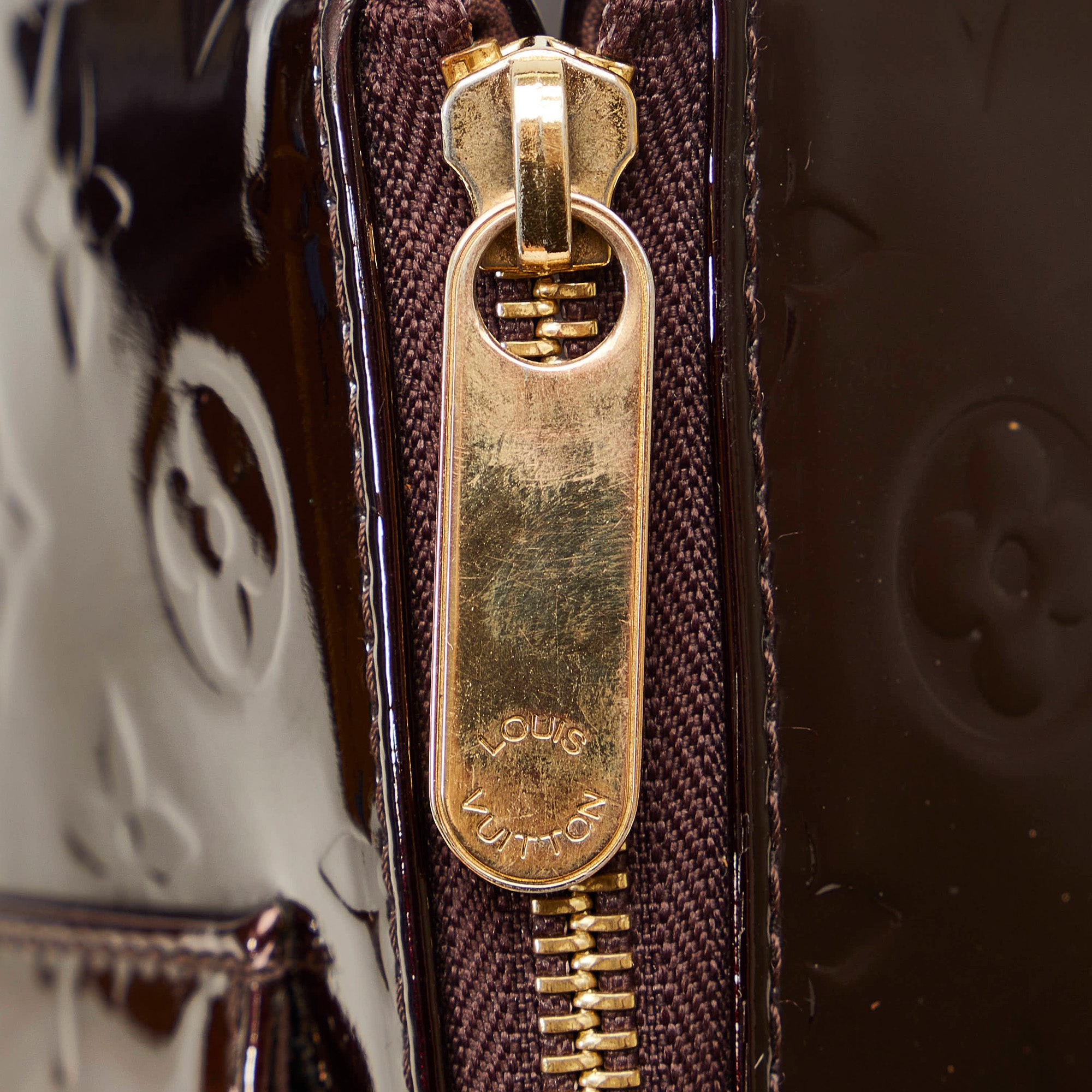 Louis Vuitton Monogram Vernis Rosewood Avenue Purple Leather Shoulder Bag