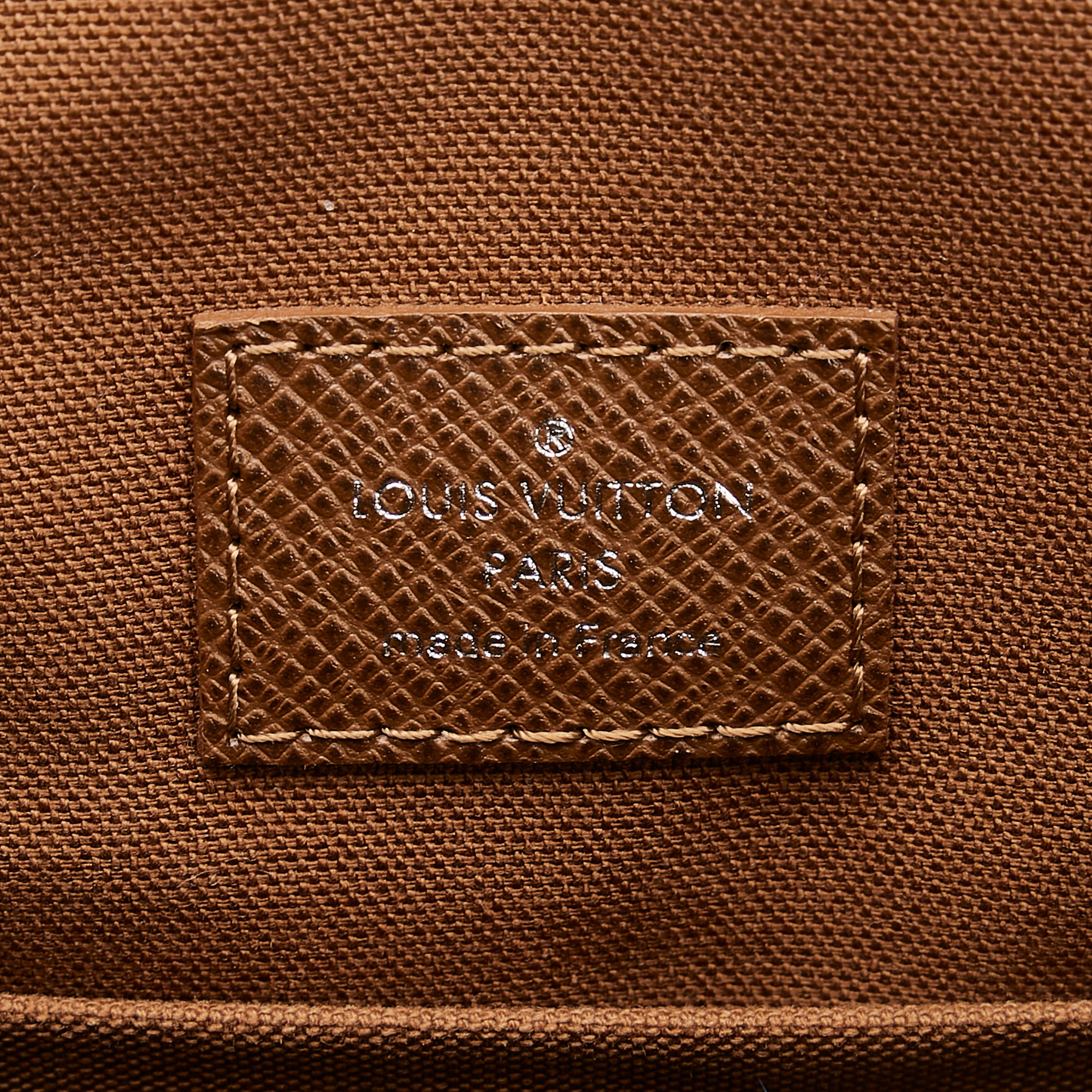 Louis Vuitton Louis Vuitton Andrei Dark Brown Taiga Leather