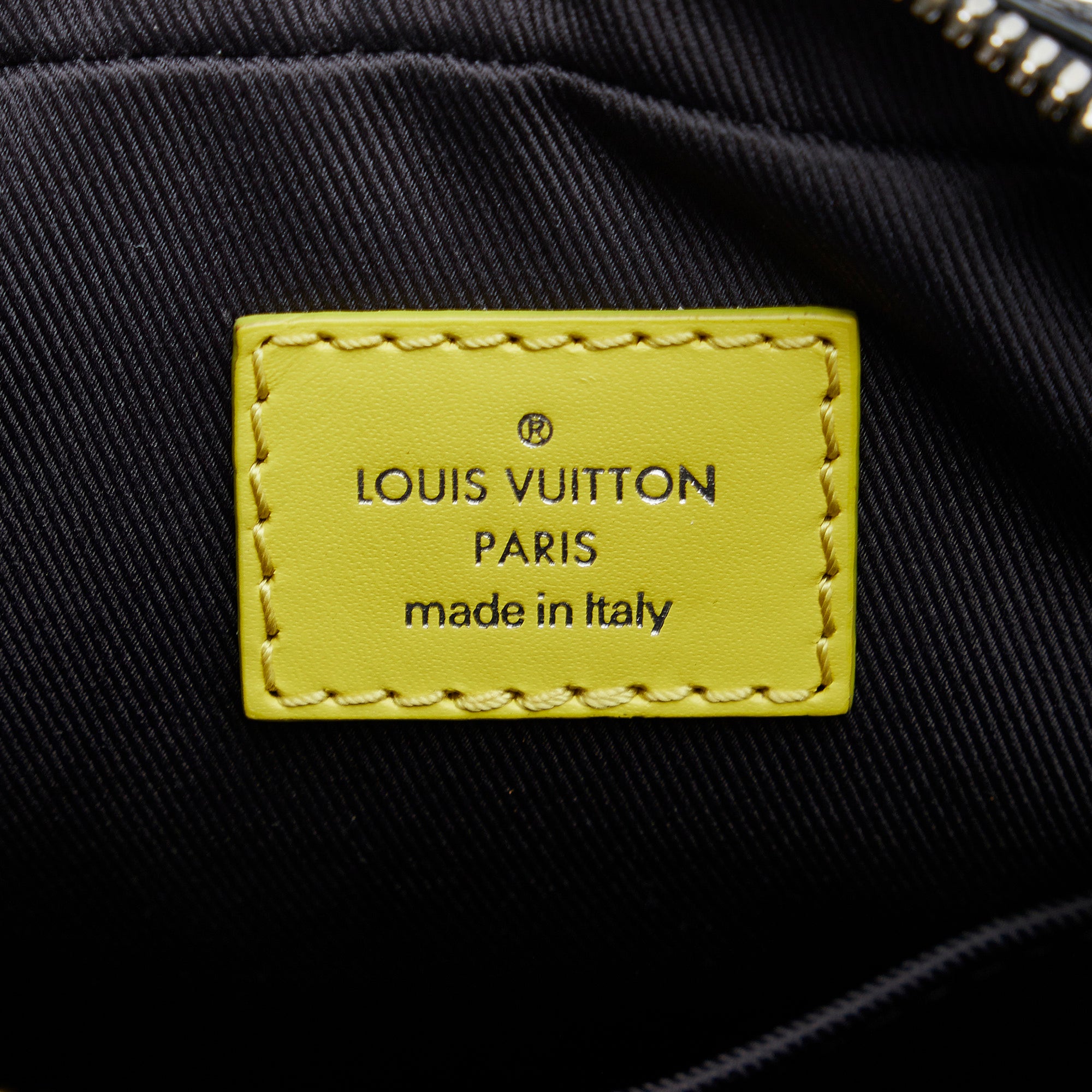 Louis Vuitton Black EPI Danube Initial Leather Crossbody CBOWRZSA 144010000830