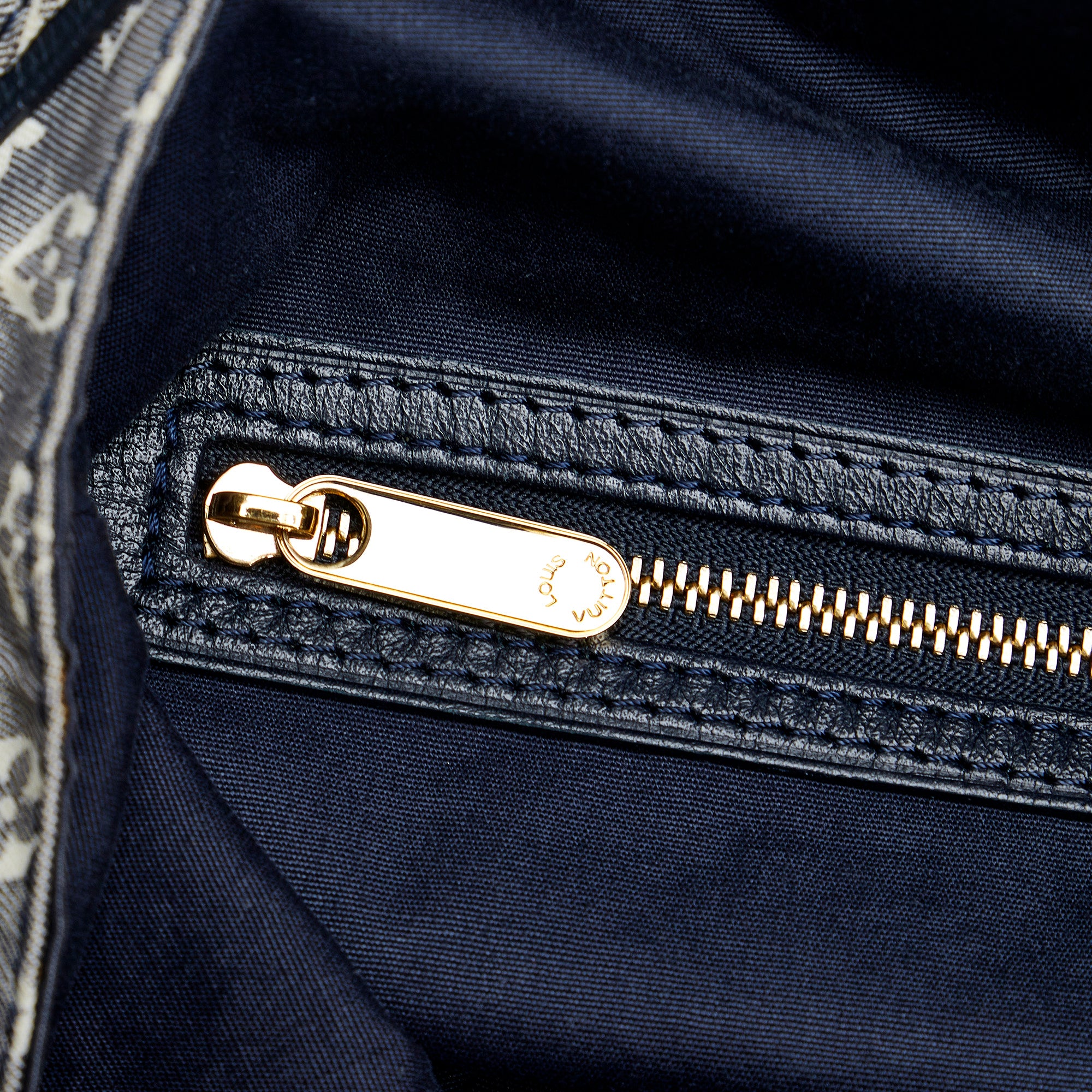 Louis Vuitton Gray Monogram Mini Lin Idylle Romance Grey Leather Cloth  Cloth ref.128387 - Joli Closet