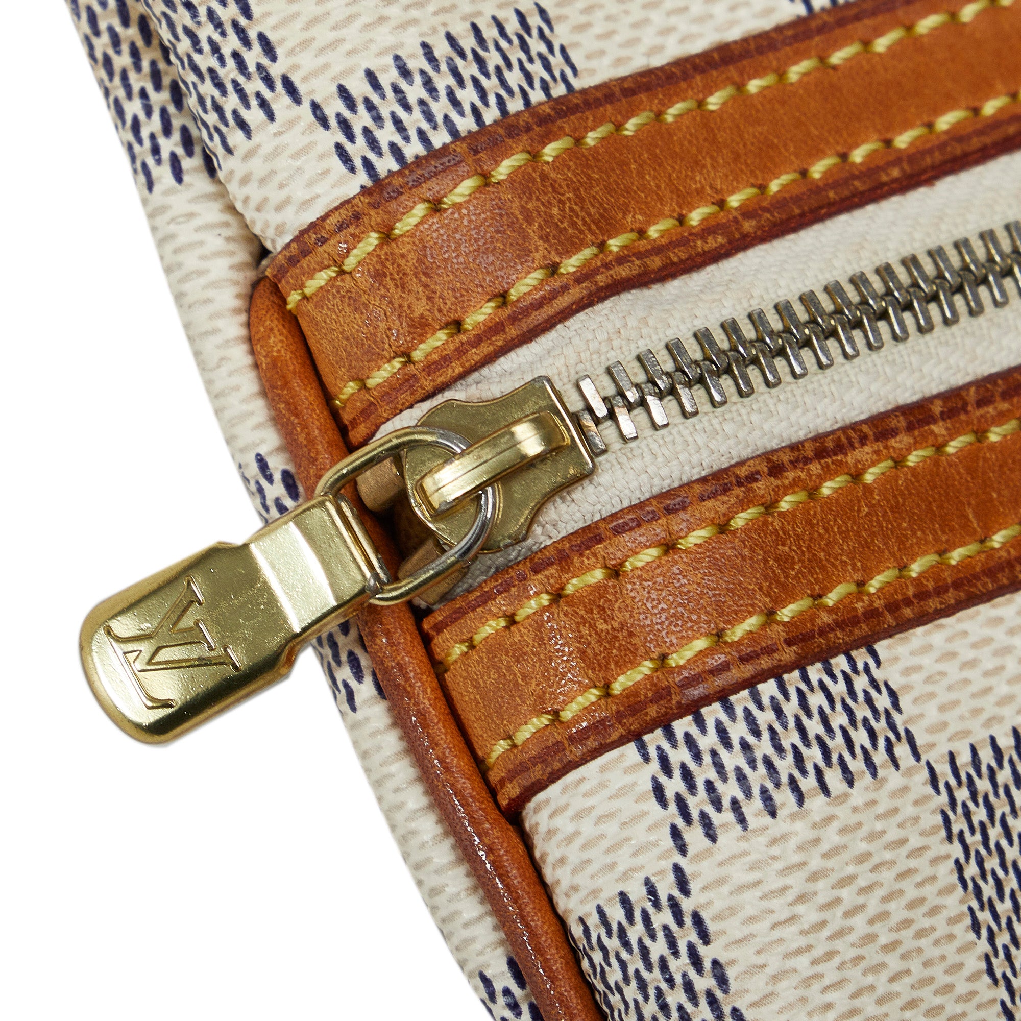 Louis Vuitton, Bags, Louis Vuitton Pochette Bosphore Damier Azur Crossbody  Bag Purse White Shoulder