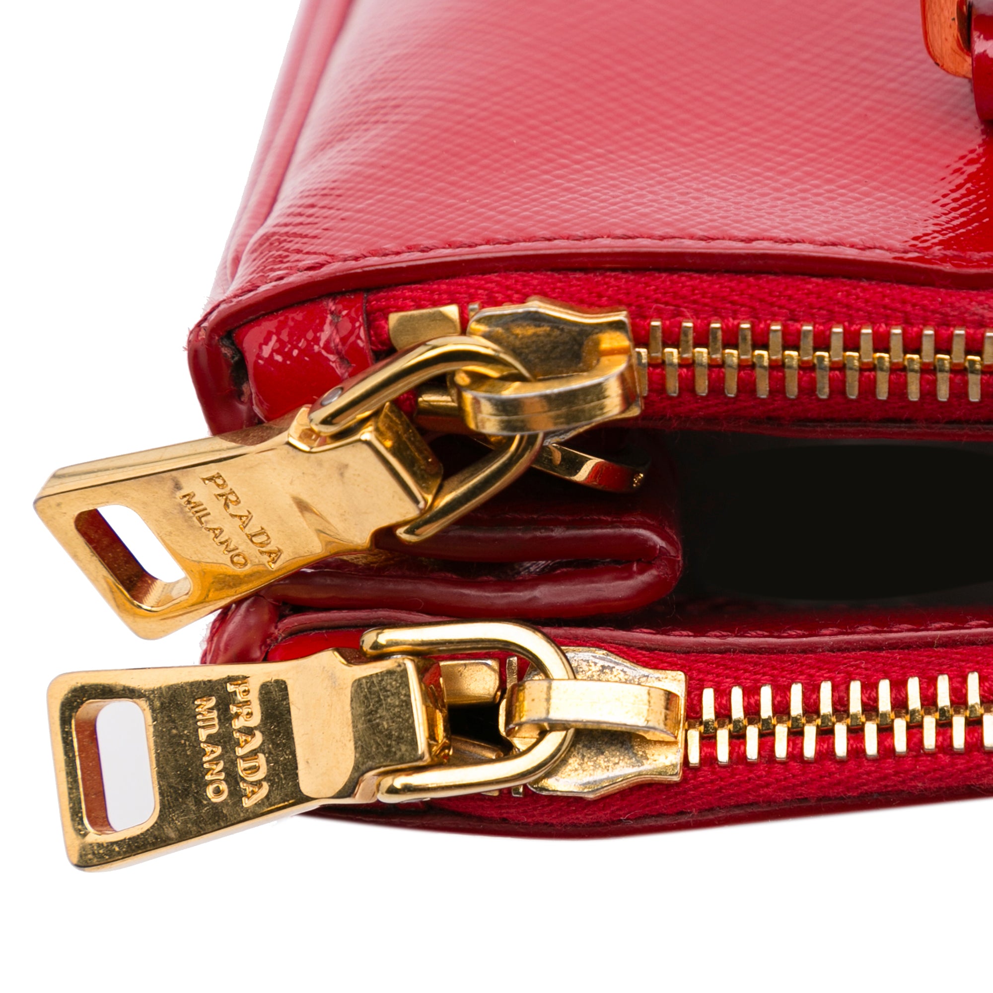 Red Prada Small Saffiano Lux Galleria Double Zip Satchel – Designer Revival