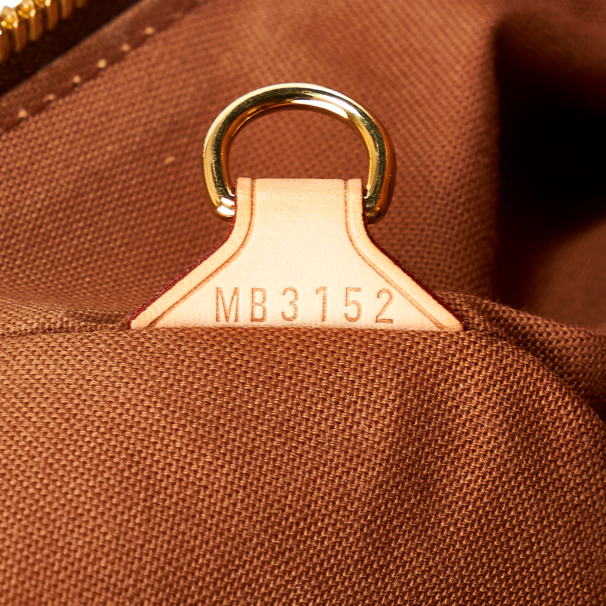 Pre-owned Louis Vuitton 2009 Tivoli Gm Shoulder Bag In Brown