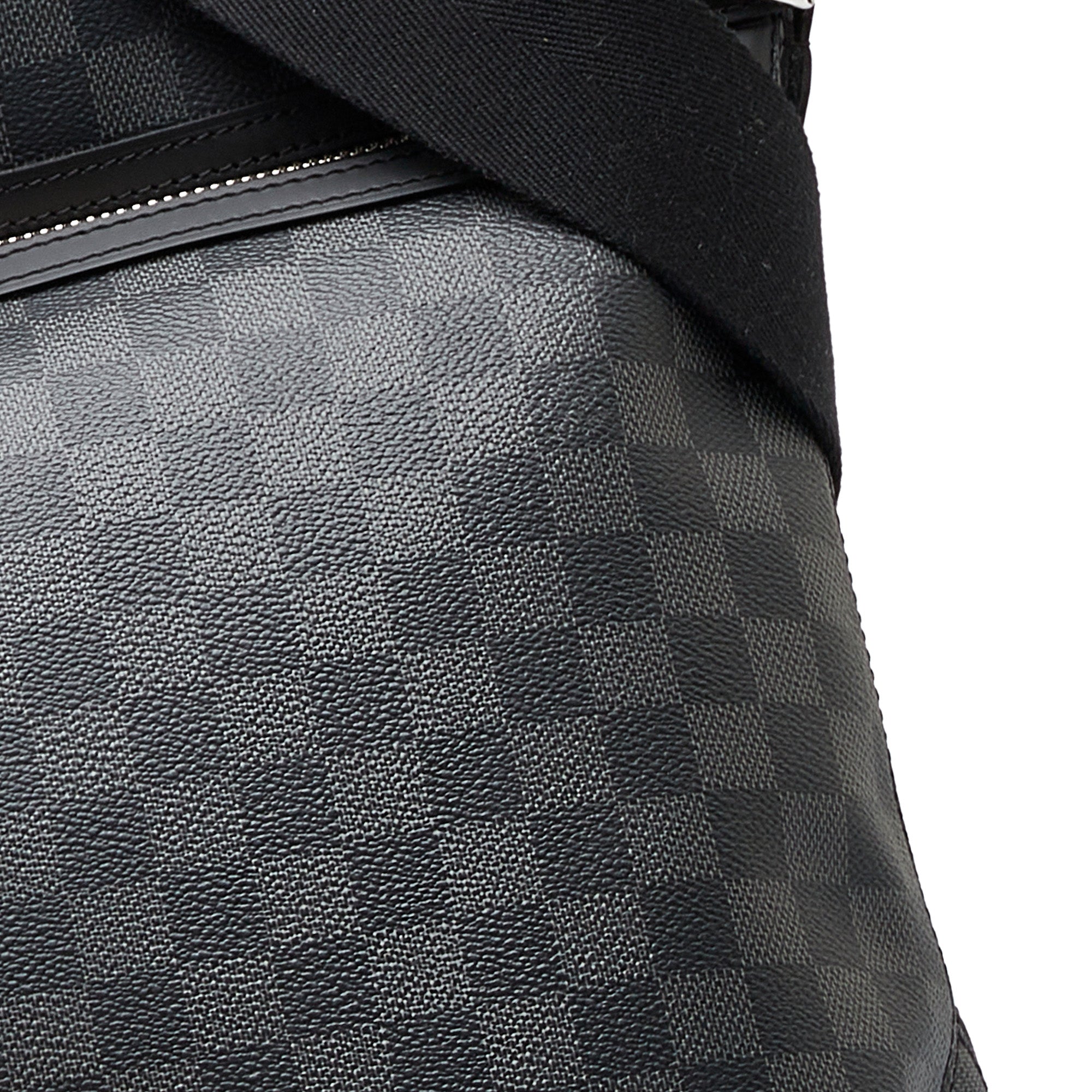 Louis Vuitton DAMIER GRAPHITE Monogram Leather Small Shoulder Bag Logo