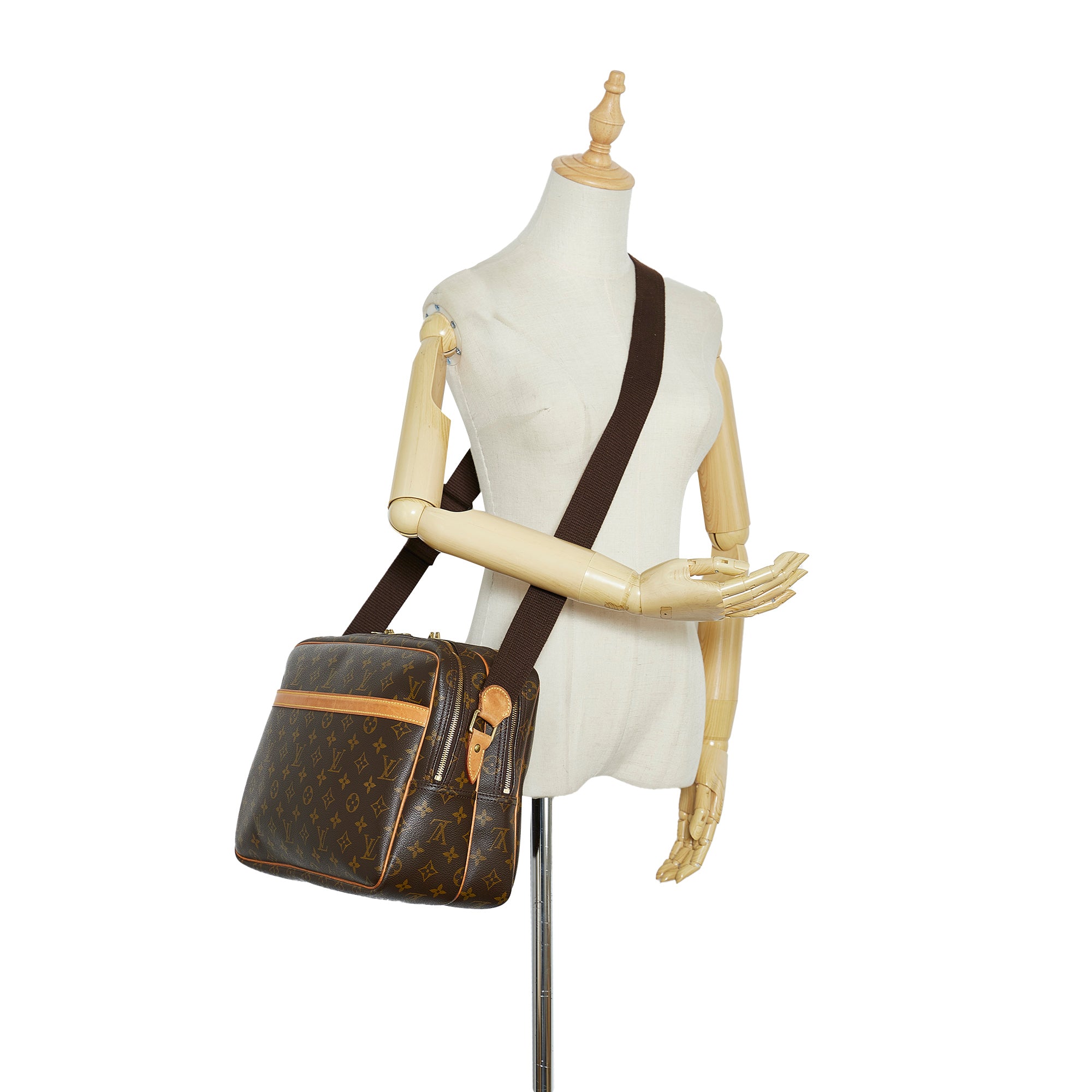 Louis Vuitton, Bags, Louis Vuitton Reporter Gm Messenger Crossbody Bag