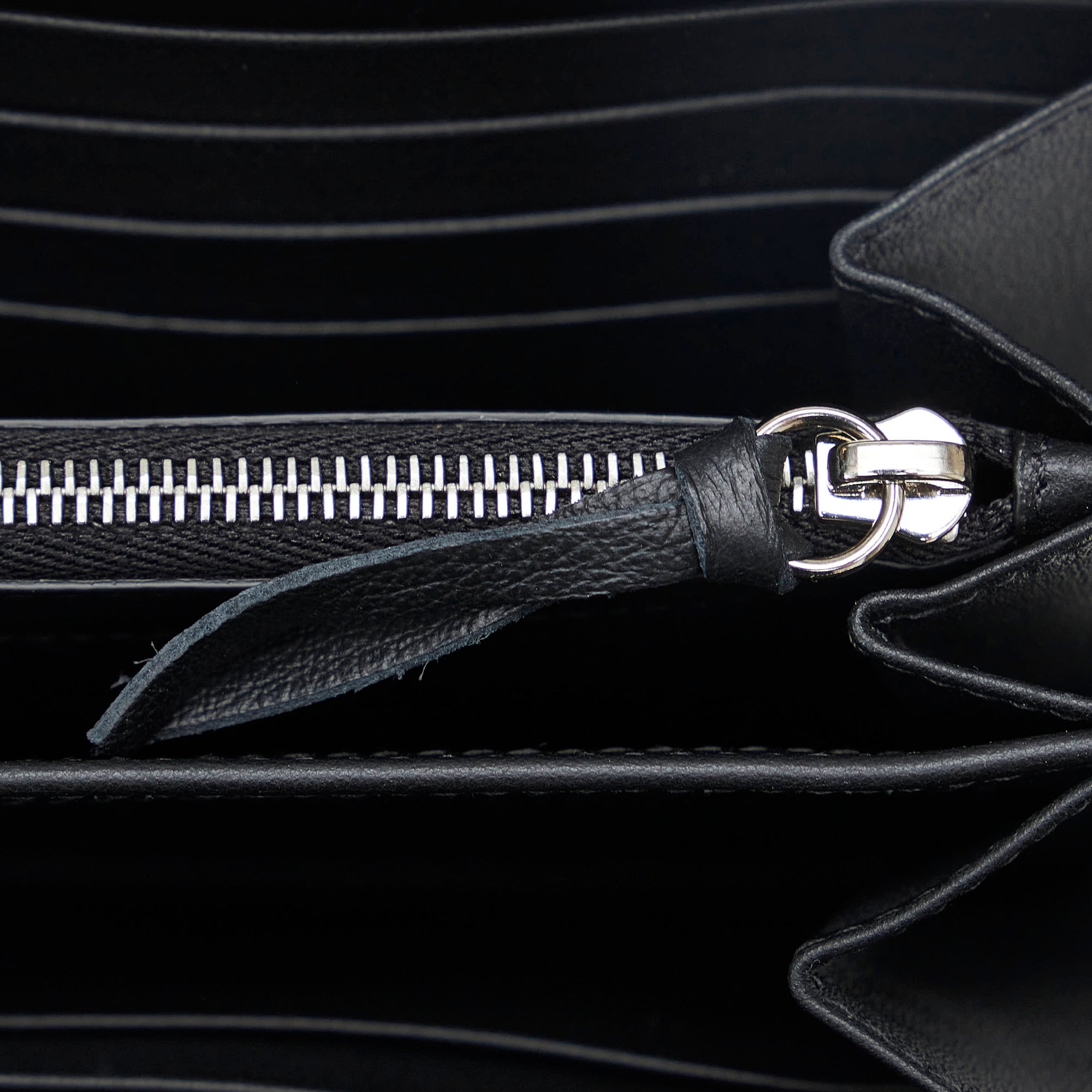 Papier leather handbag Balenciaga Black in Leather - 25684885