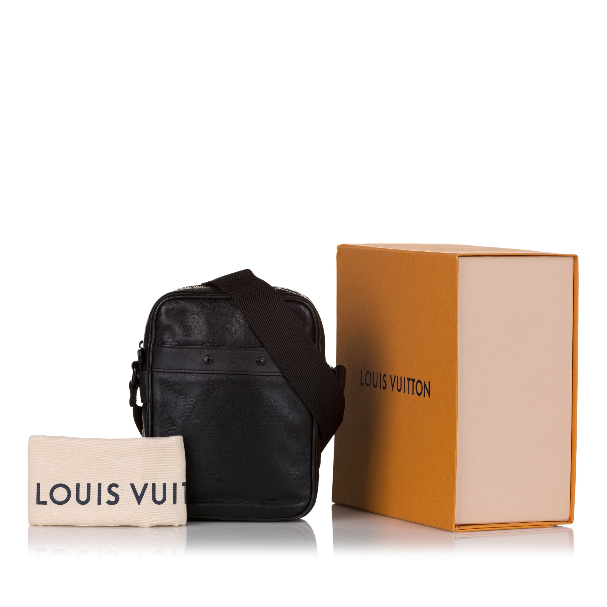 Louis Vuitton Authentic Louis Vuitton Danube Monogram Sling