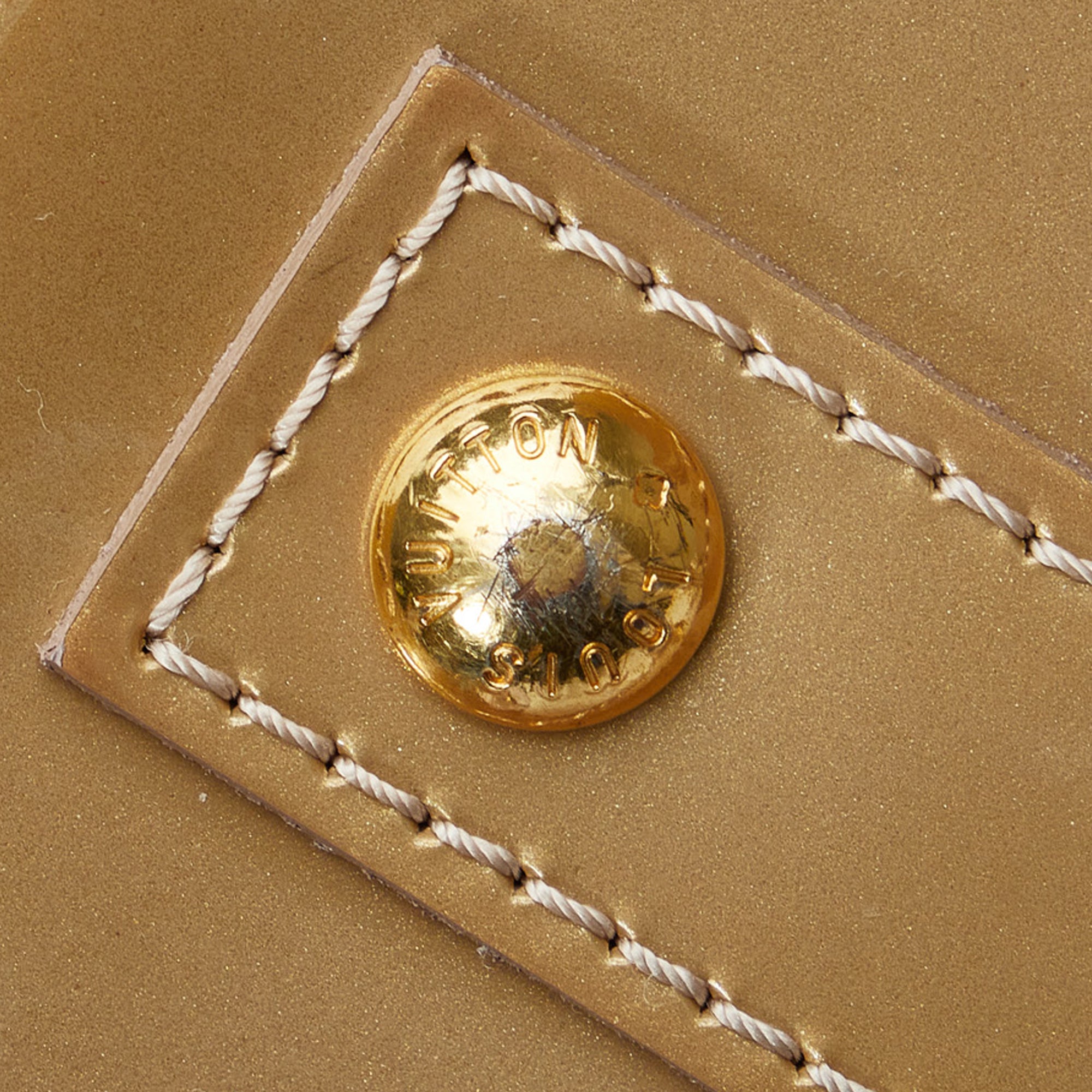 Louis Vuitton Monogram Vernis Alma BB - Gold Handle Bags, Handbags -  LOU577626, The RealReal in 2023