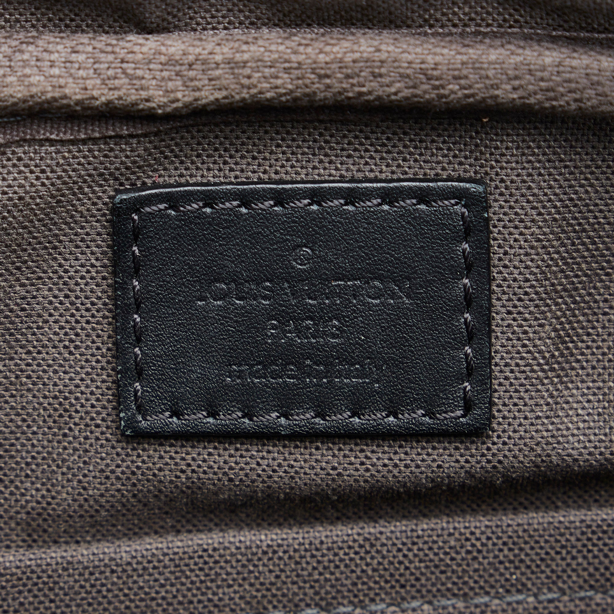 Black Louis Vuitton Damier Infini Ambler Belt Bag – Designer Revival