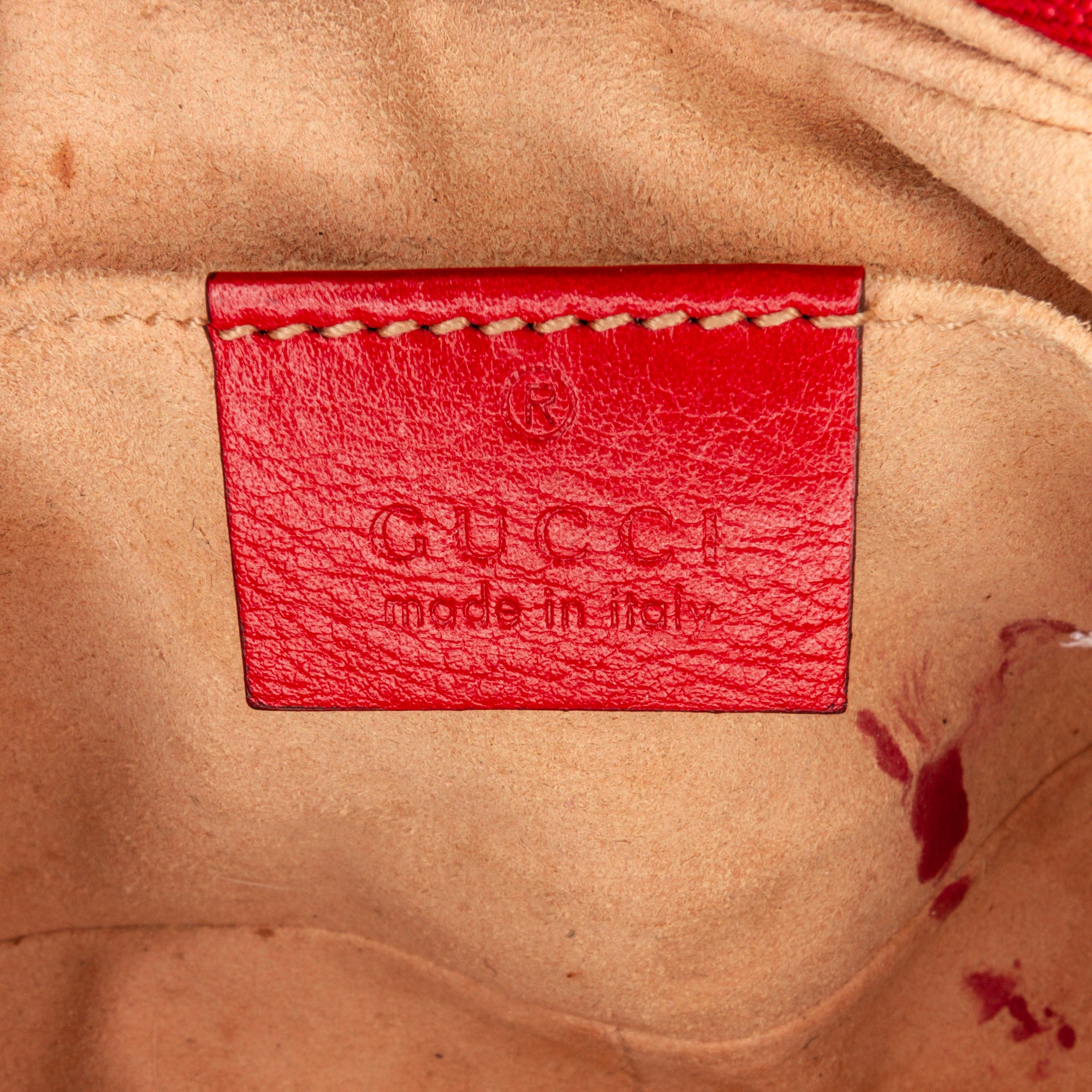 Red Gucci GG Marmont Matelasse Crossbody Bag – Designer Revival