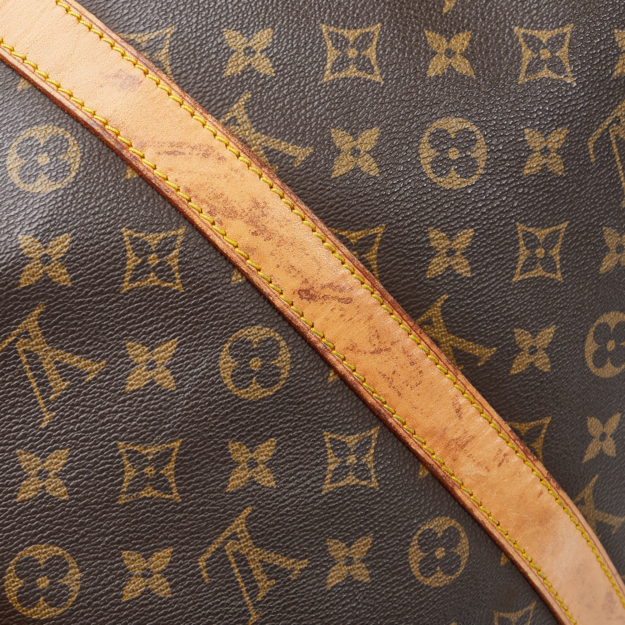 Louis Vuitton Monogram Canvas Keepall Bandouliere 55 Bag - Yoogi's