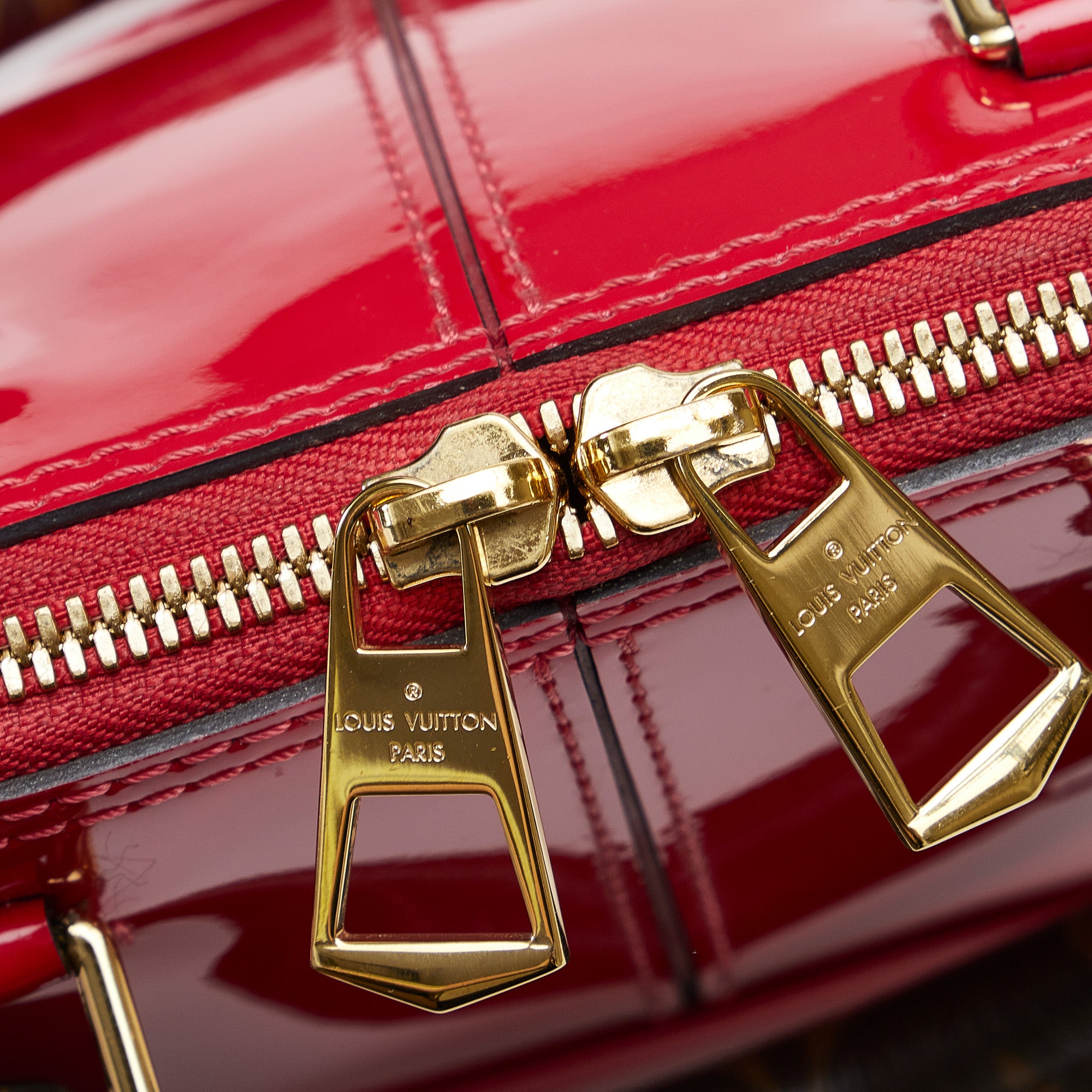 Louis Vuitton Vernis Miroir Alma BB - Neutrals Satchels, Handbags -  LOU341082