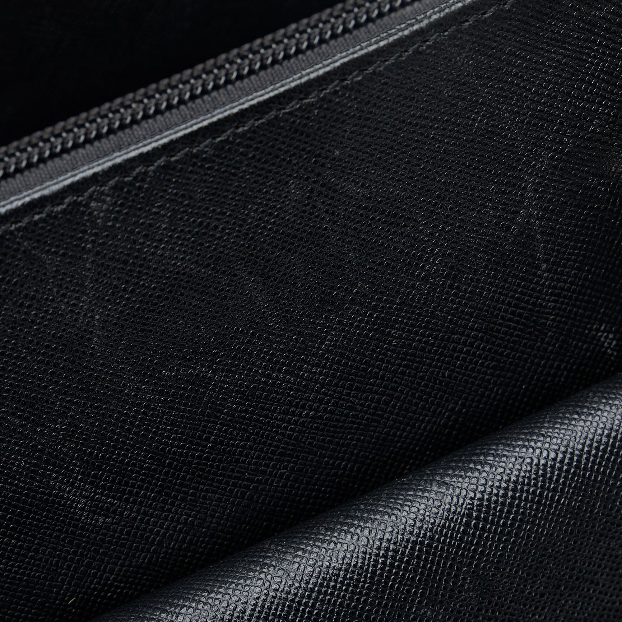 Black Burberry Leather Bucket Bag – Designer Revival