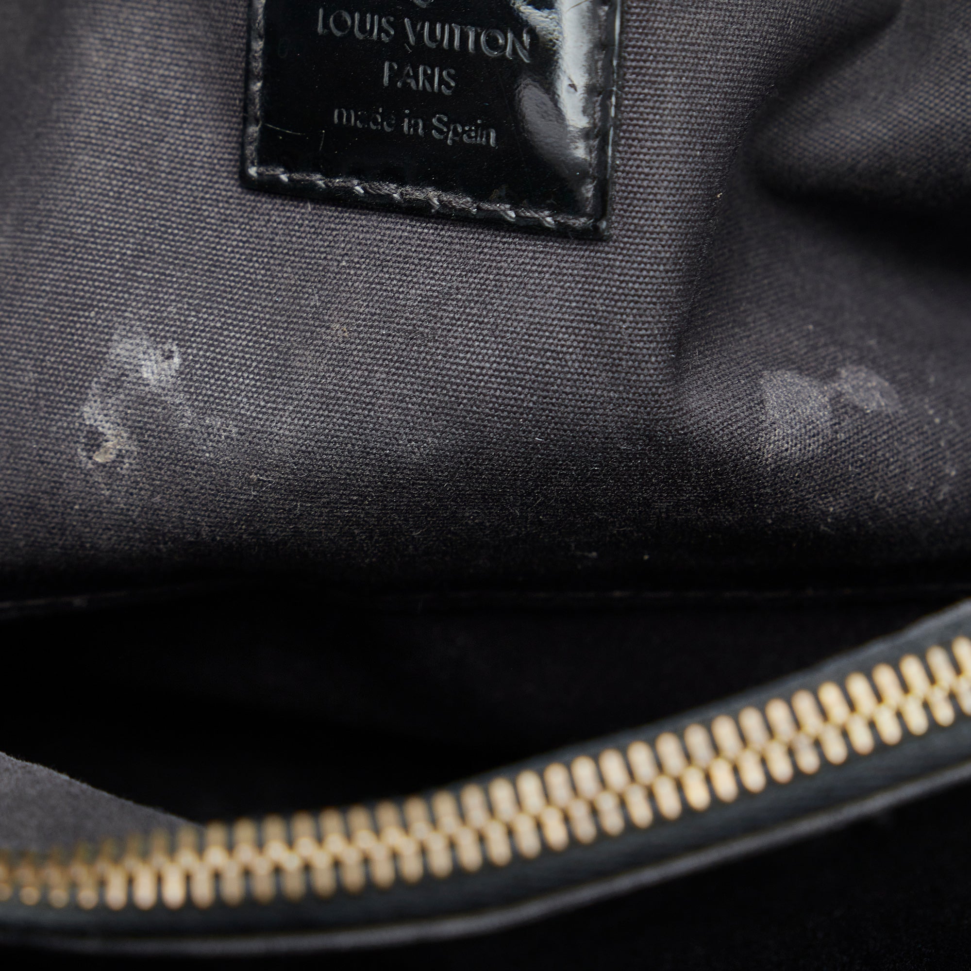 Louis Vuitton Monogram Vernis Montaigne BB Satchel - FINAL SALE (SHF-1 –  LuxeDH