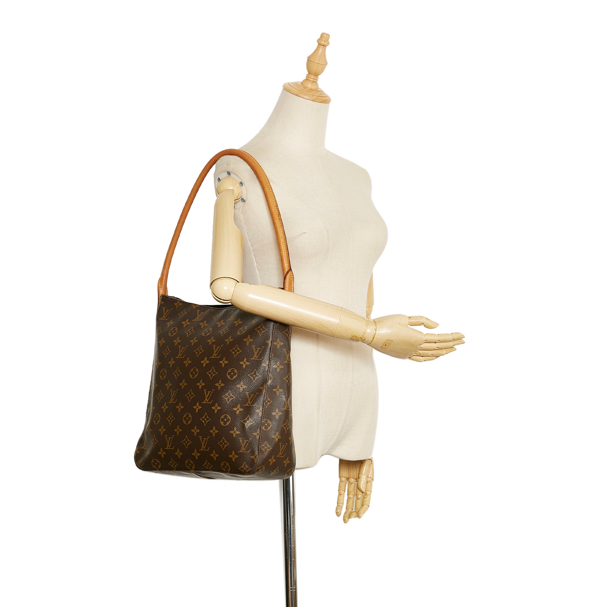 Pre-Owned Louis Vuitton Looping MM Monogram GMBag 