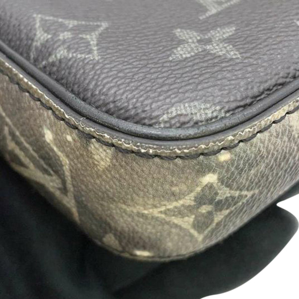 LOUIS VUITTON - MENS TOILETRY BAG GM