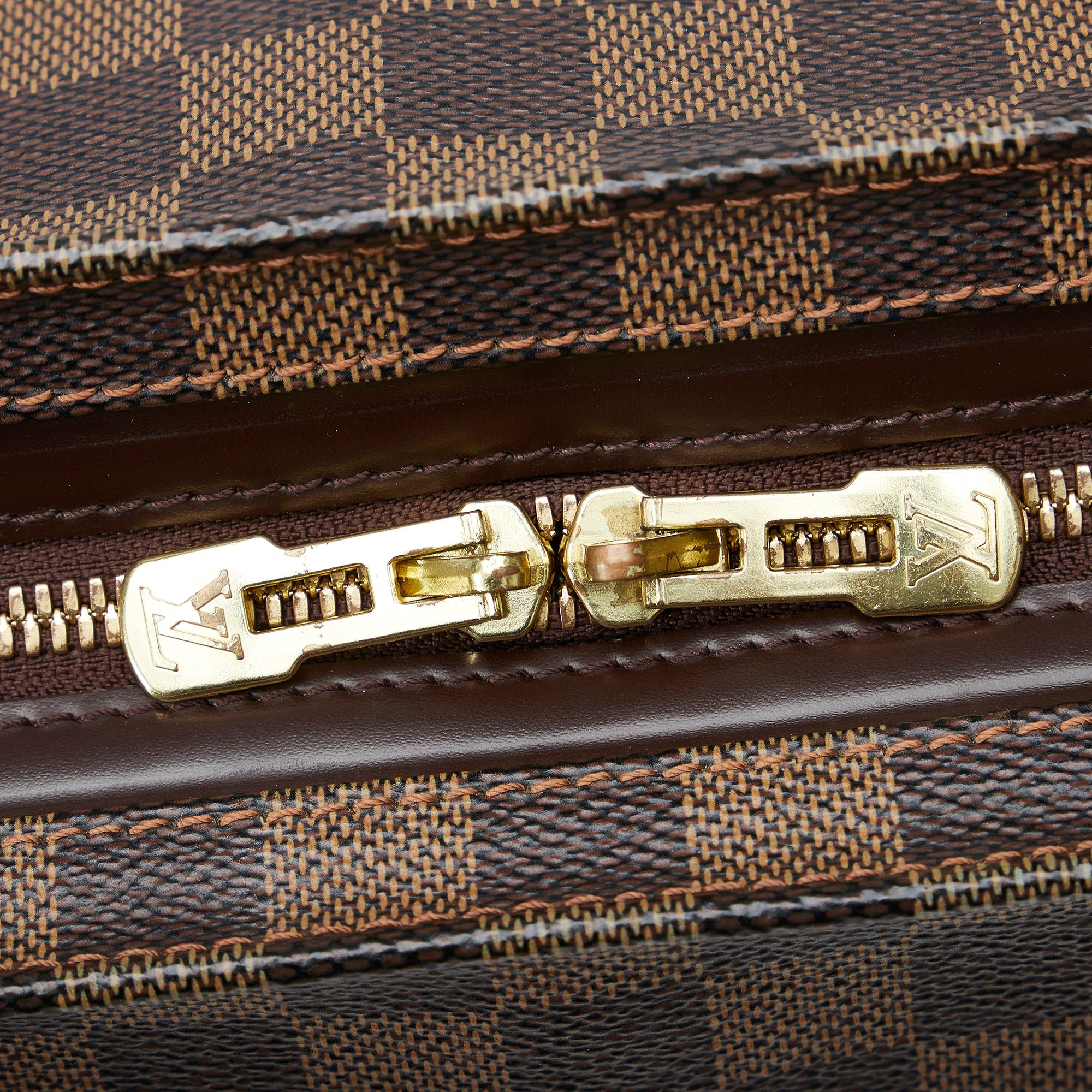 Louis Vuitton Damier Ebene Chelsea Tote - Brown Shoulder Bags, Handbags -  LOU786282