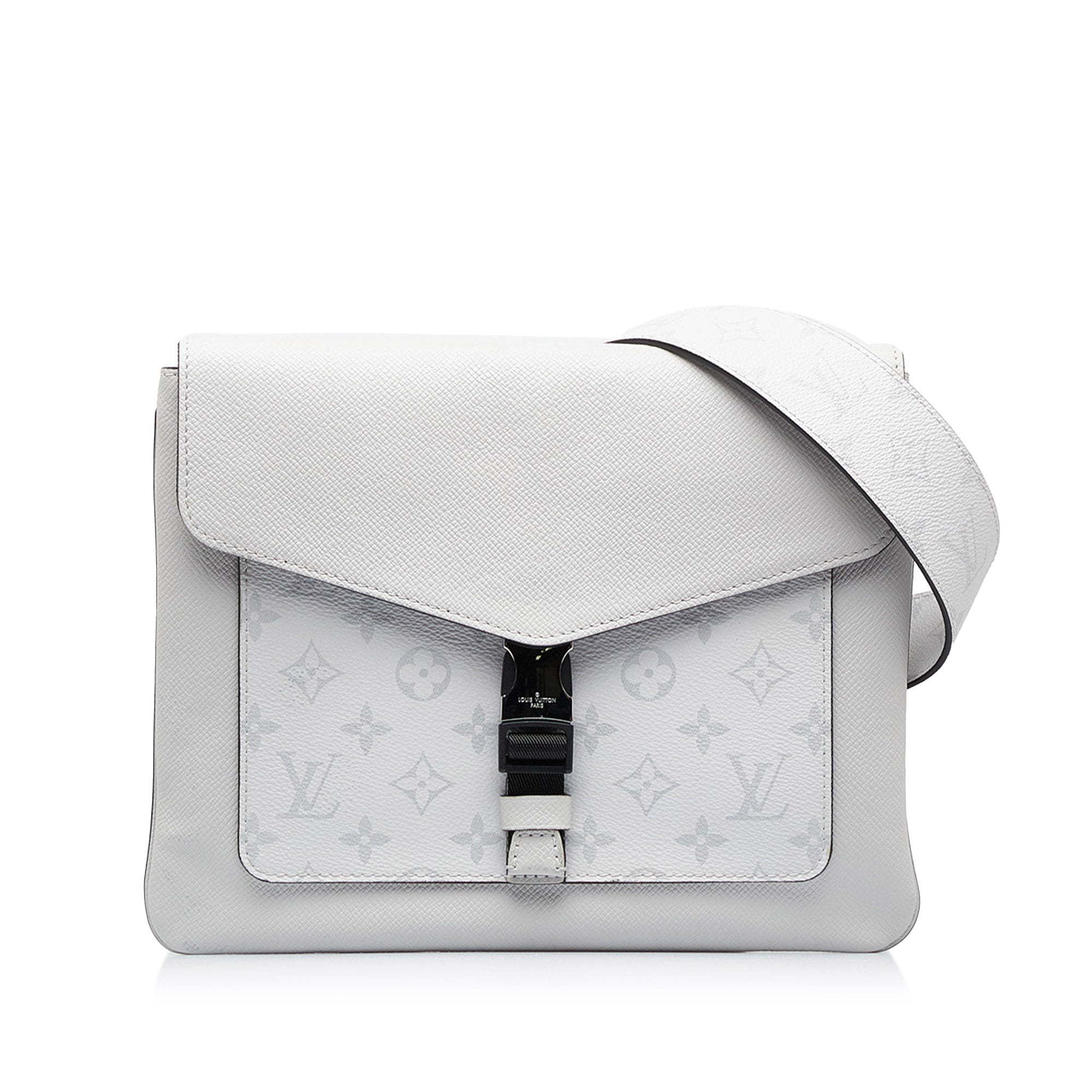 Louis Vuitton Outdoor Flap Messenger in White for Men