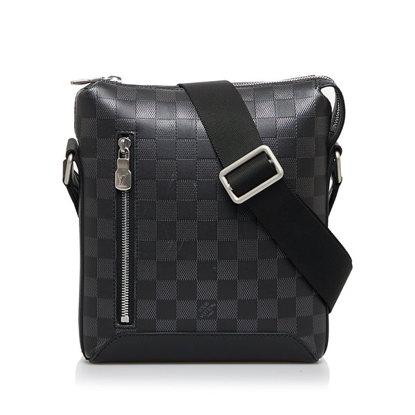 Louis+Vuitton+Discovery+Damier+Graphite+Belt+Bag+Black+Canvas for