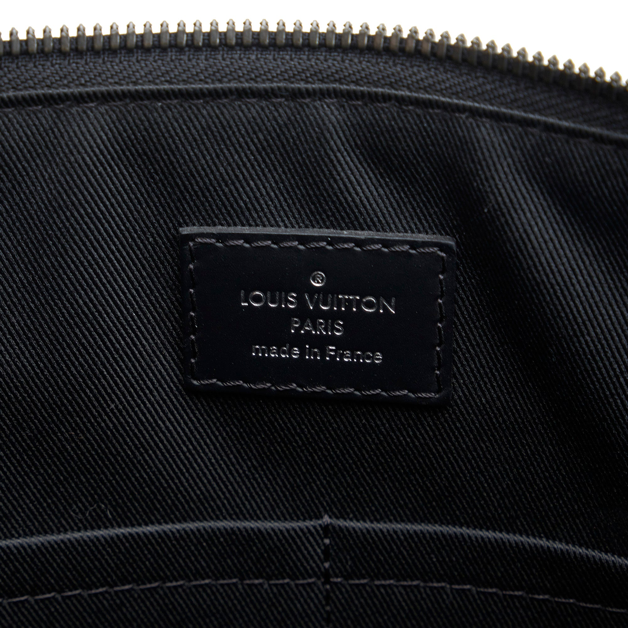 Louis Vuitton Black Monogram Eclipse Explorer Cloth ref.767382
