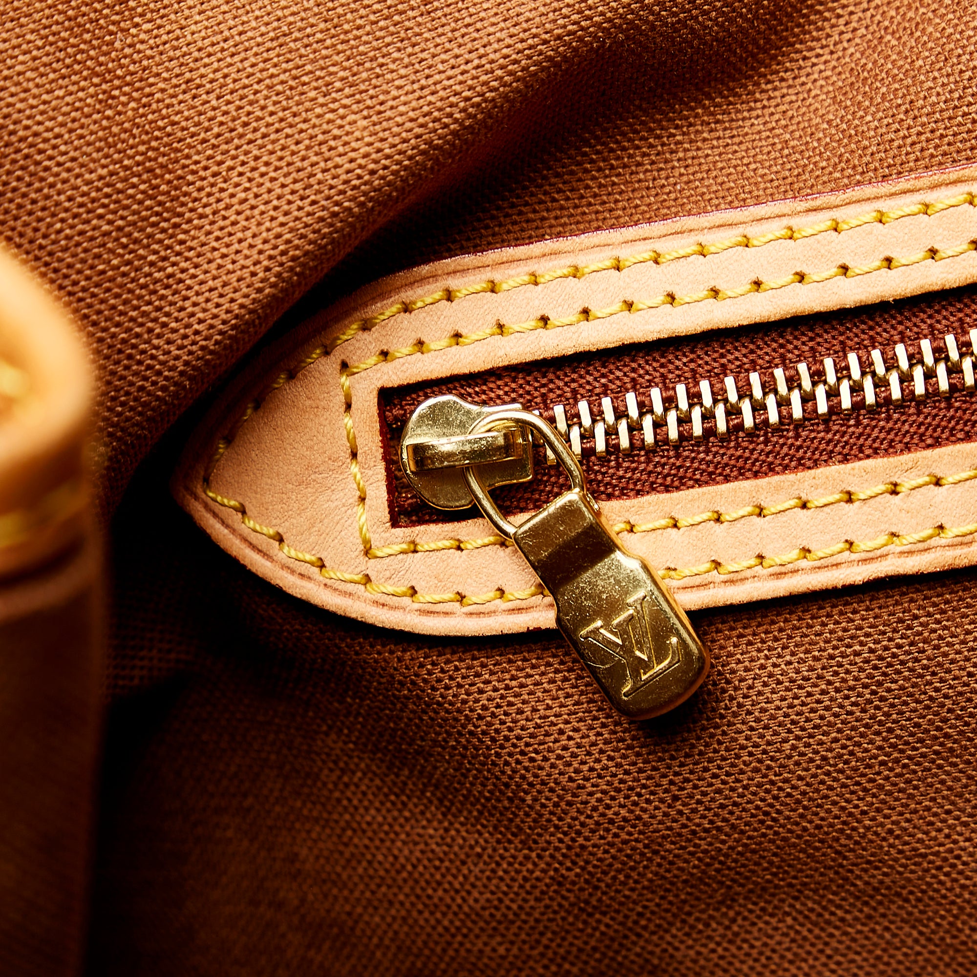 Brown Louis Vuitton Monogram Batignolles Horizontal Shoulder Bag