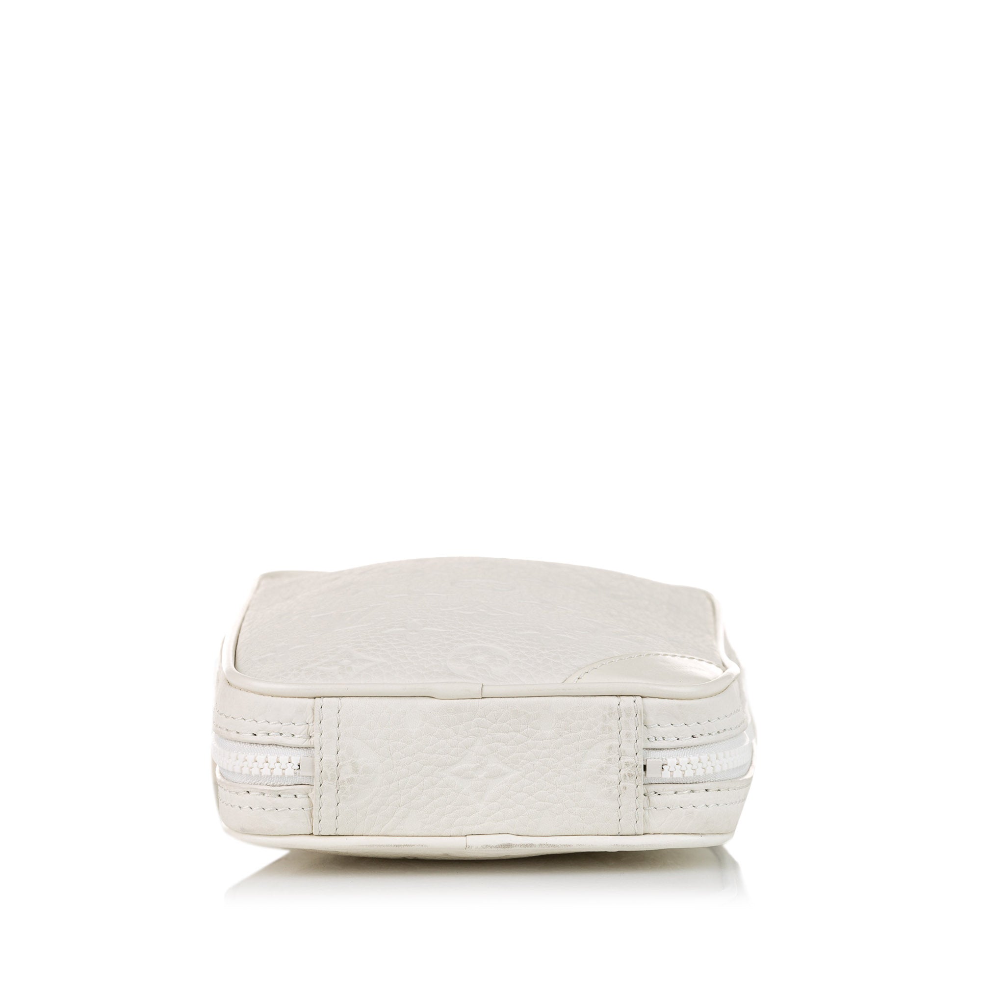 Louis Vuitton White Monogram Taurillon Utility Side Belt Bag Leather  Pony-style calfskin ref.707389 - Joli Closet