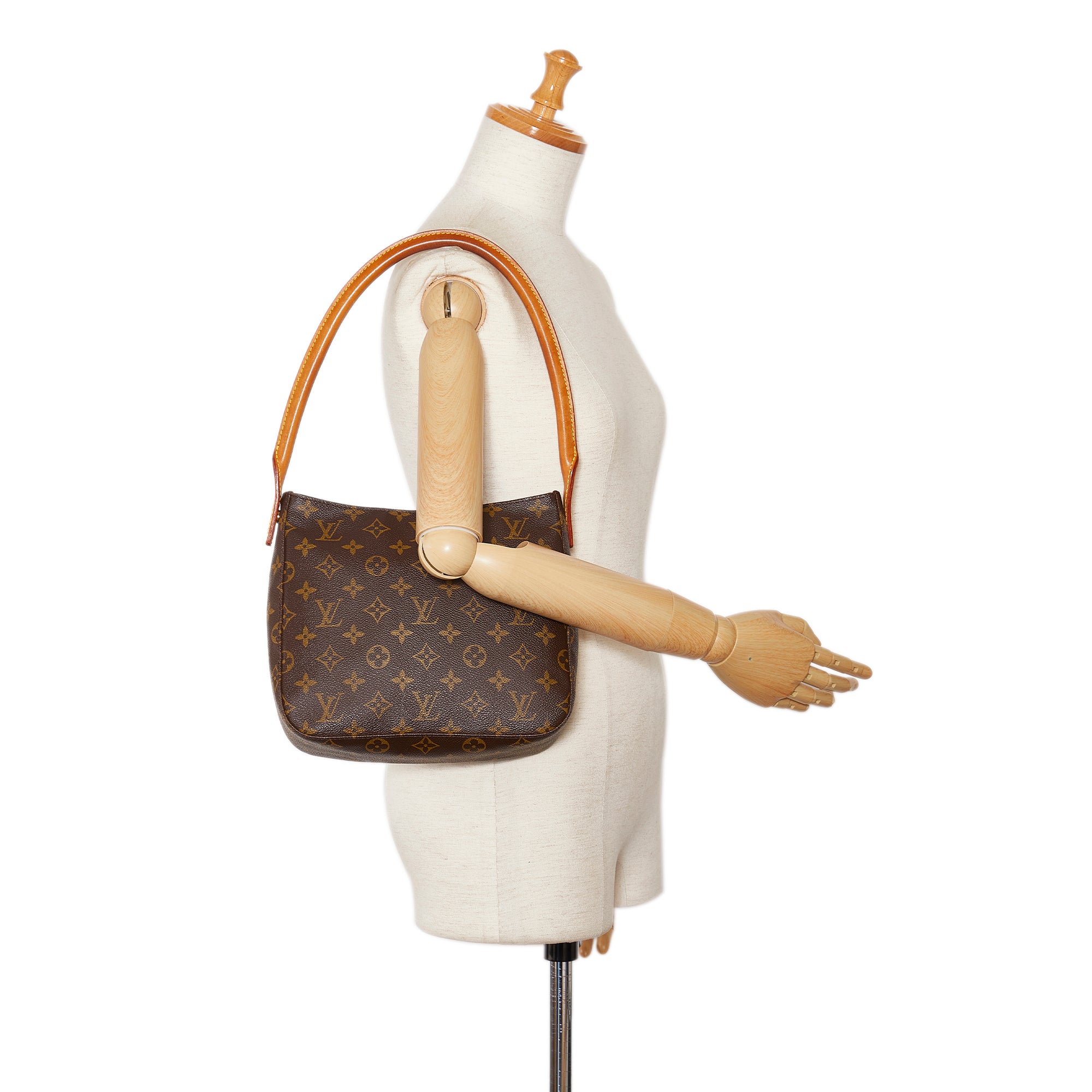 Louis Vuitton Looping MM Shoulder Bag Vintage M51146