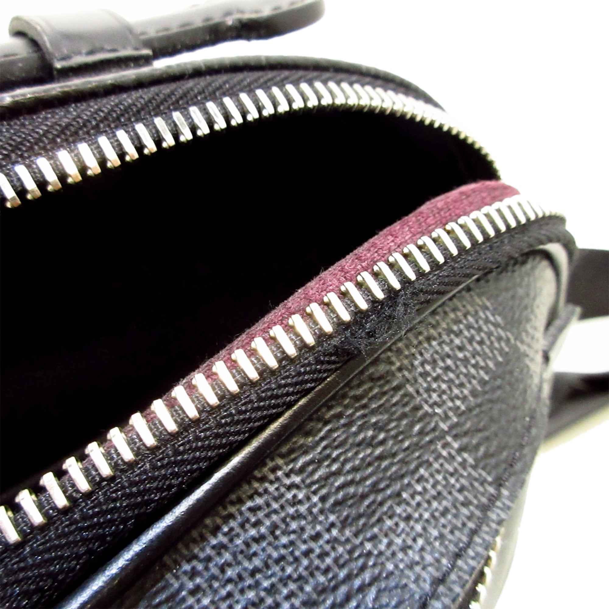 Louis Vuitton Damier Graphite Ambler Bumbag - Black Waist Bags, Bags -  LOU789036