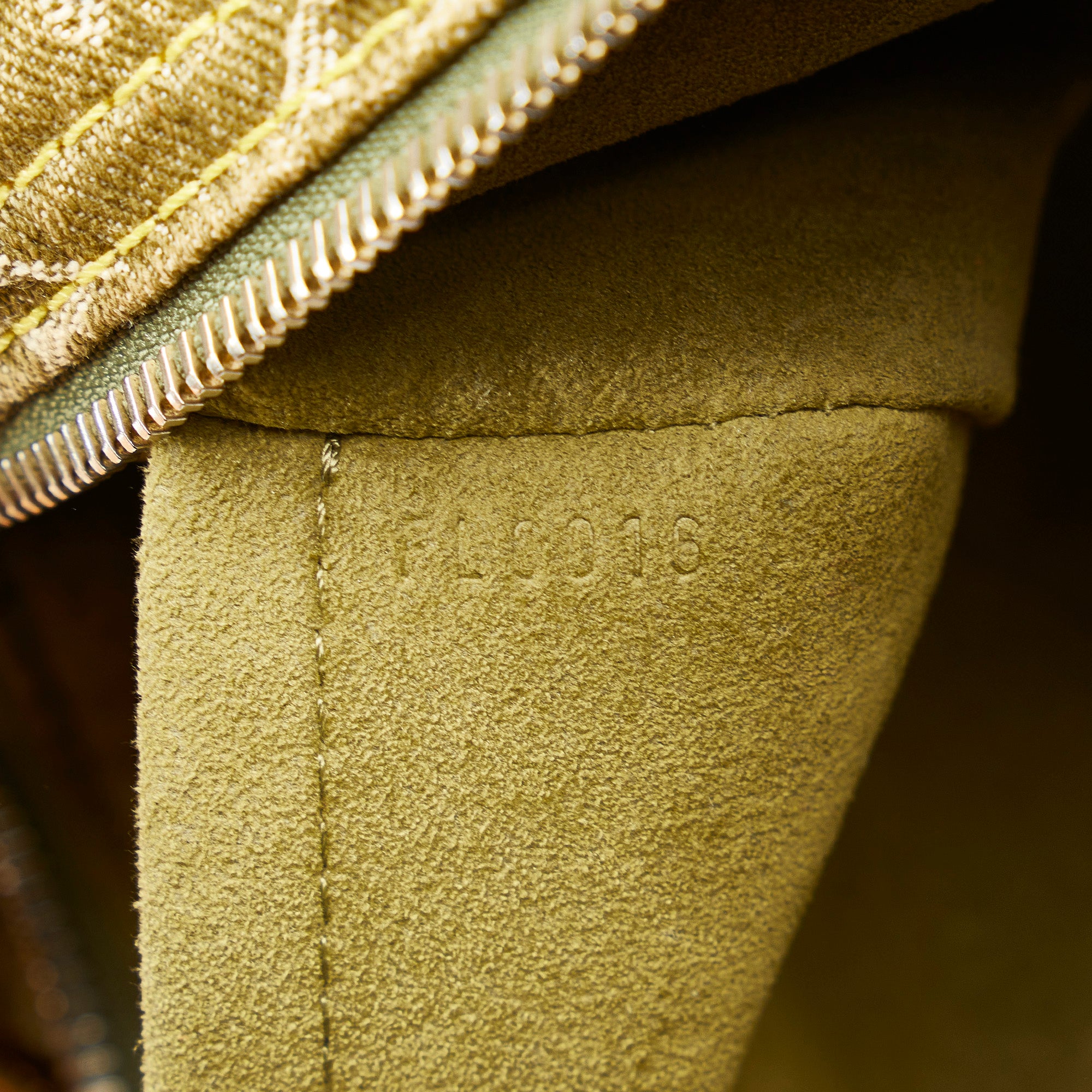 Louis Vuitton, Green Monogram Denim Shoulderbag. - Unique Designer