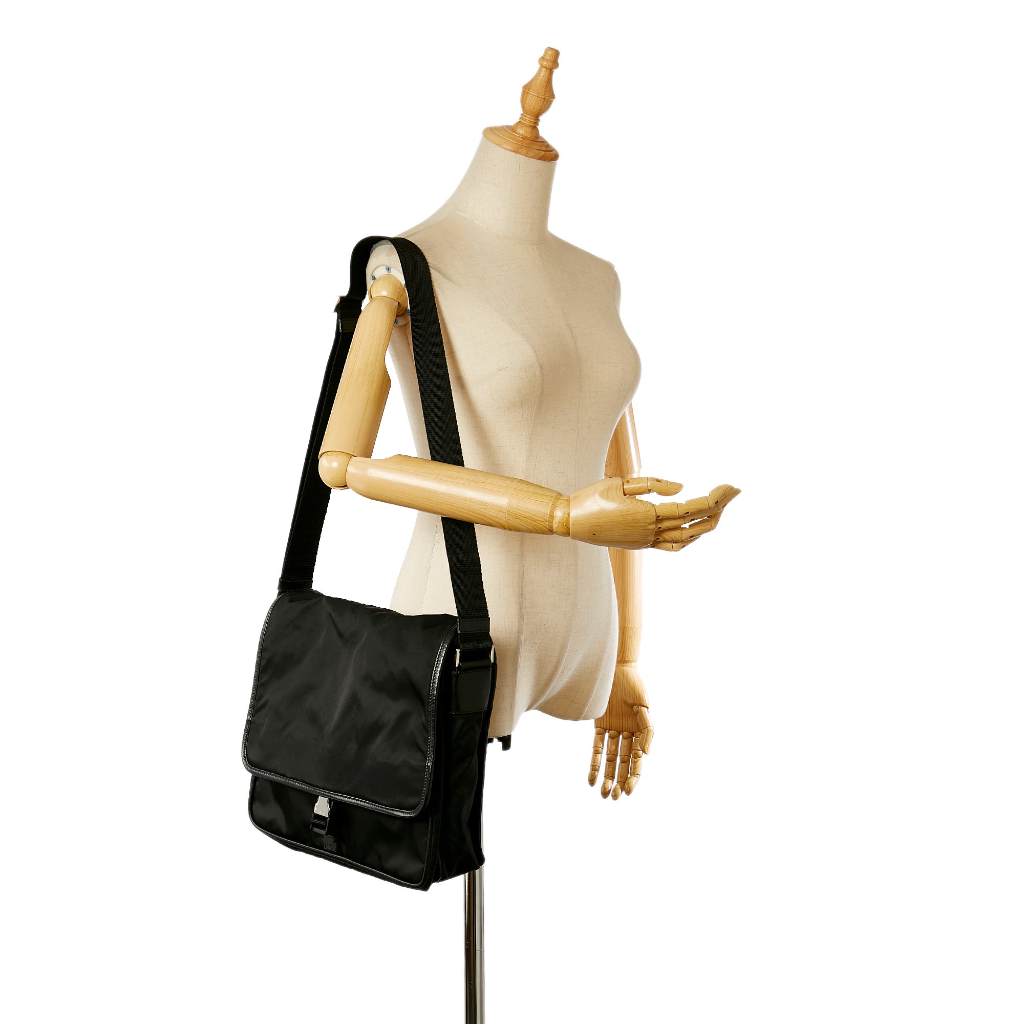 Black Prada Tessuto Crossbody – Designer Revival