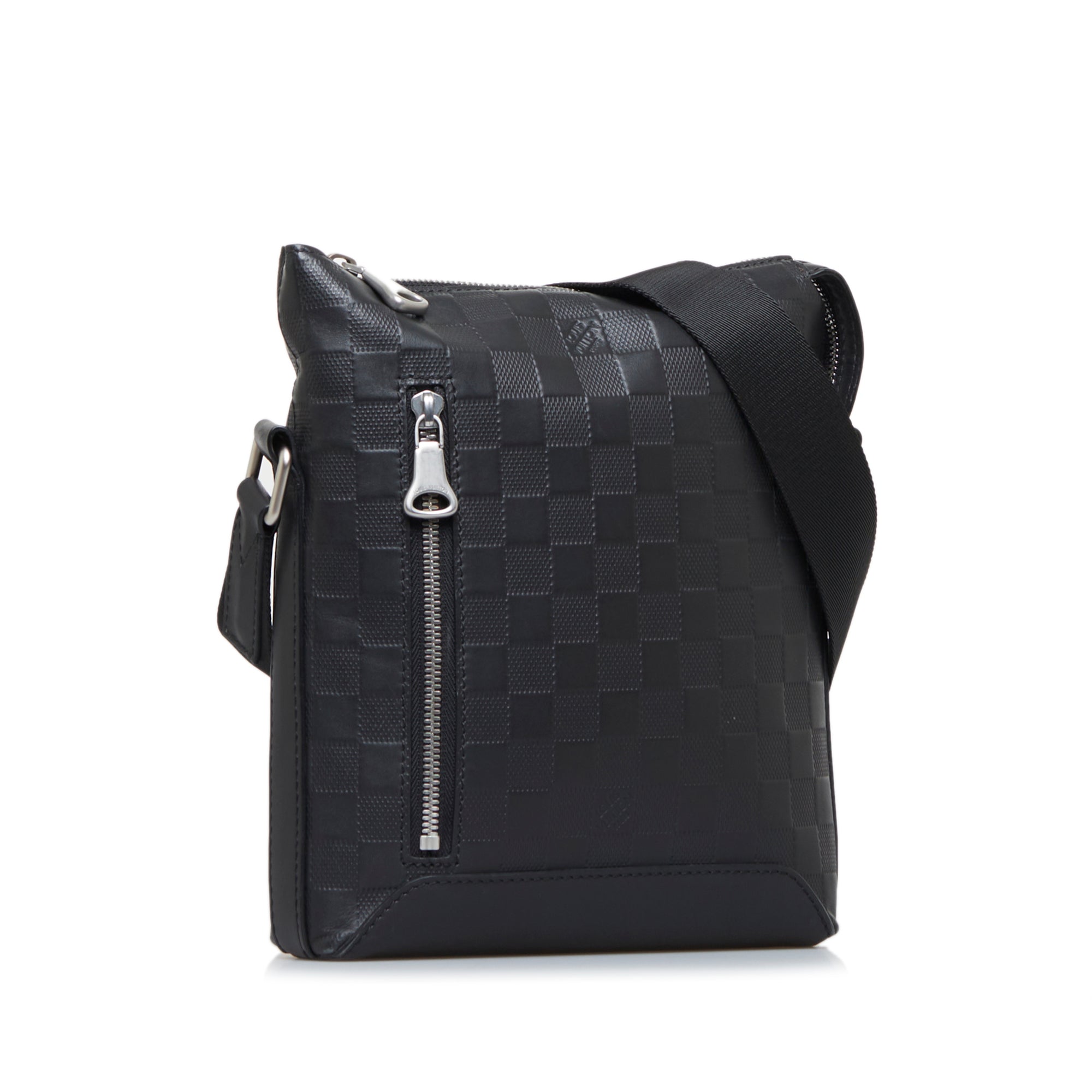 Products By Louis Vuitton : Discovery Messenger Pm