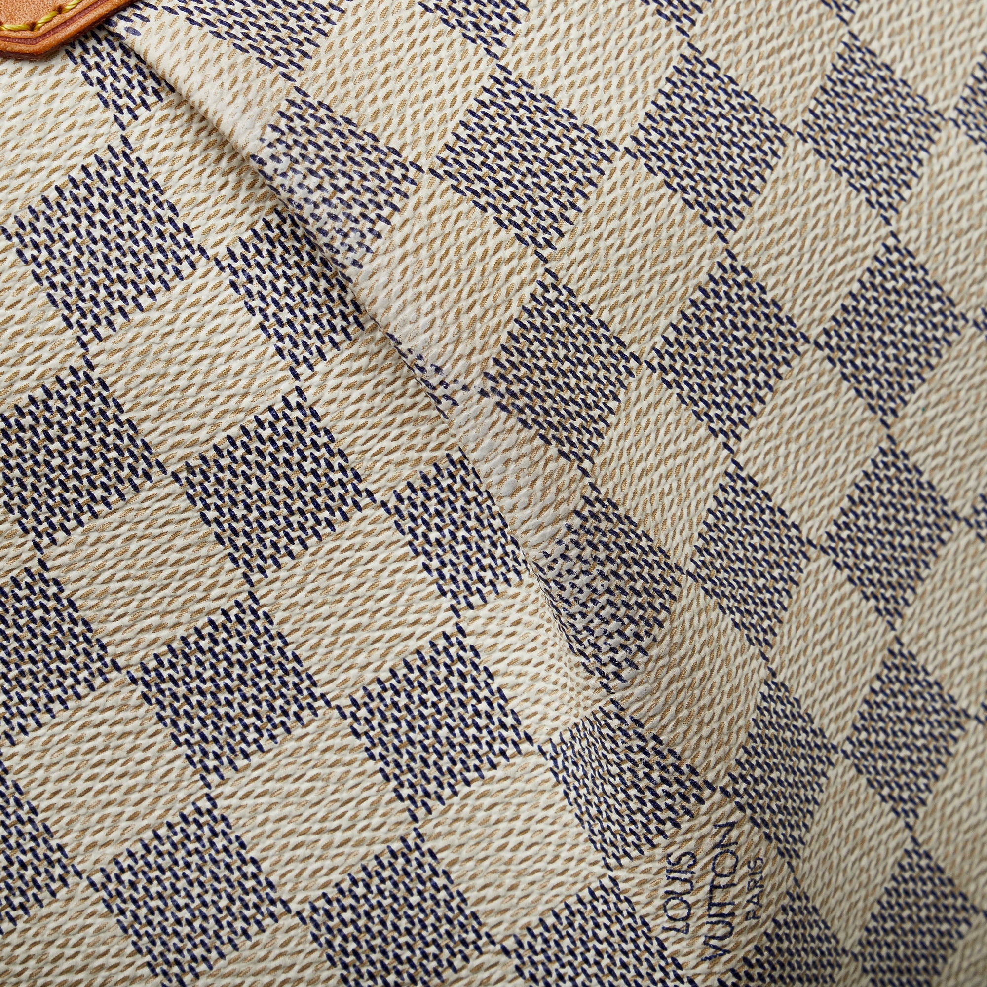 Louis Vuitton - Authenticated Siracusa Handbag - Cloth White Tartan for Women, Good Condition