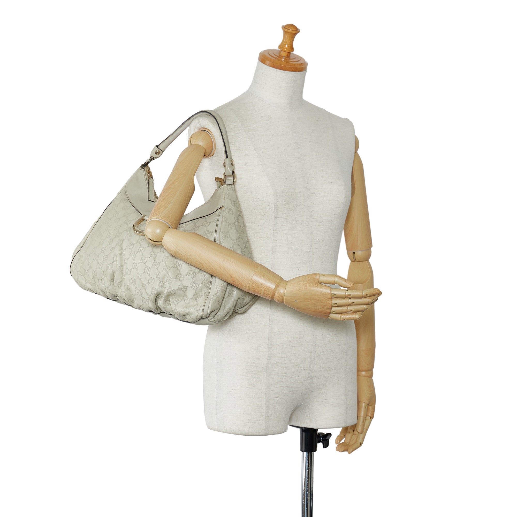 White Gucci Guccissima Abbey D-Ring Shoulder Bag – Designer Revival