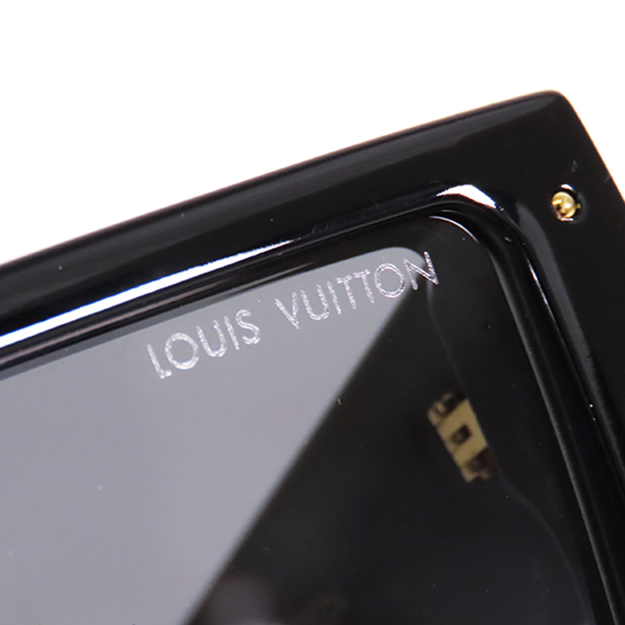 Louis Vuitton 2022 Cyclone Sunglasses - Black Sunglasses, Accessories -  LOU677631