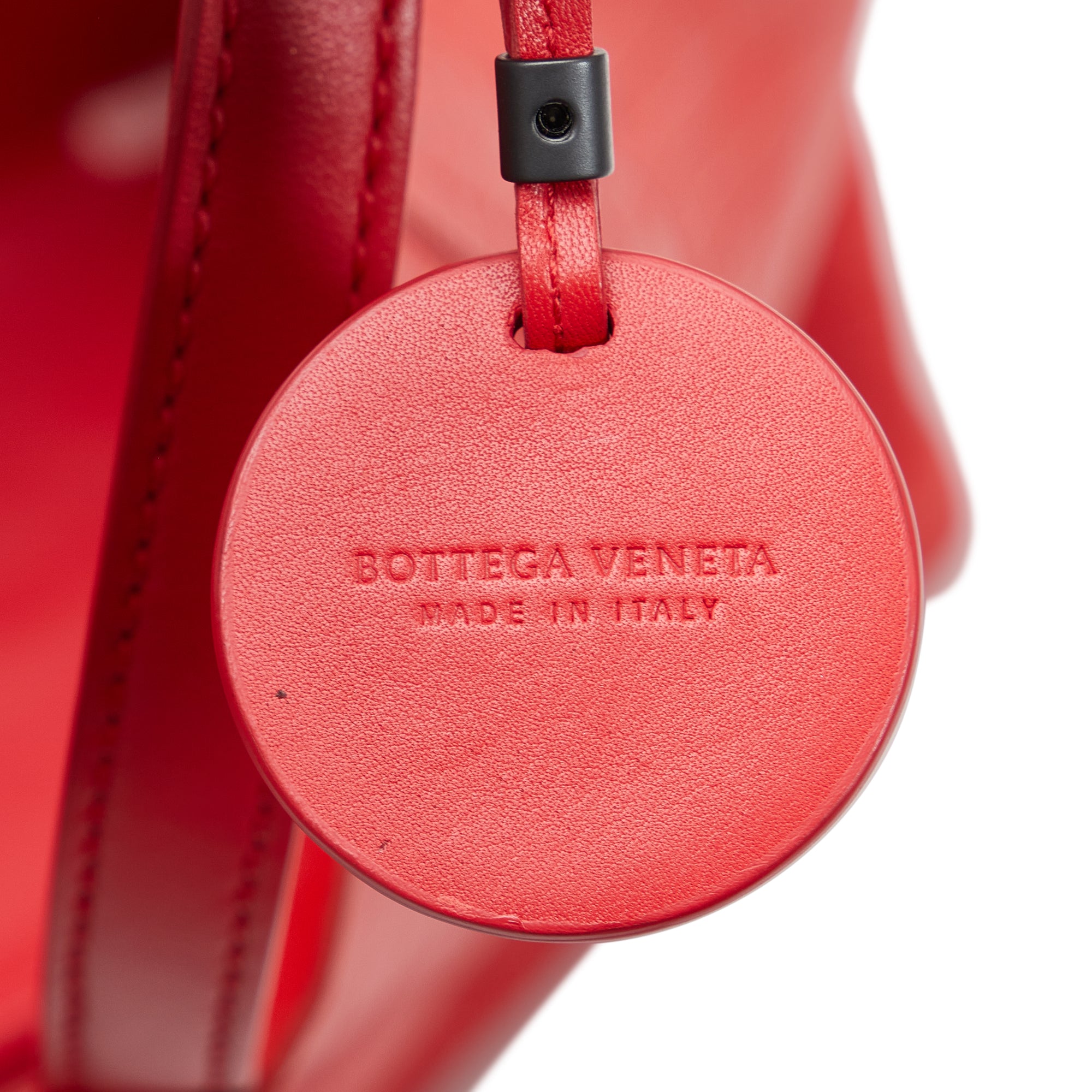 Red Bottega Veneta Intrecciomirage Butterfly Tote – Designer Revival